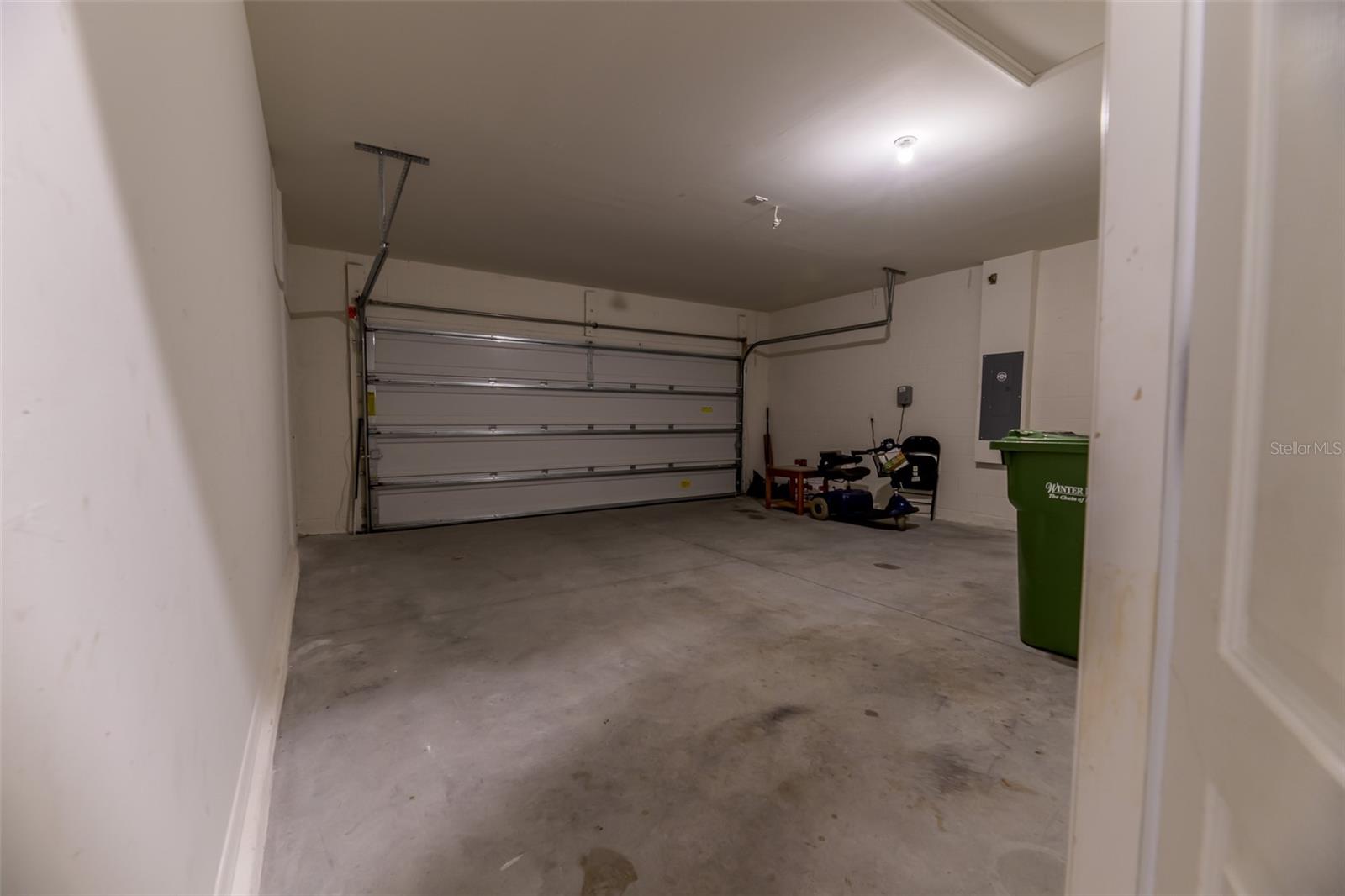 Image 41 of 66 For 702 Peyton Brooke Way