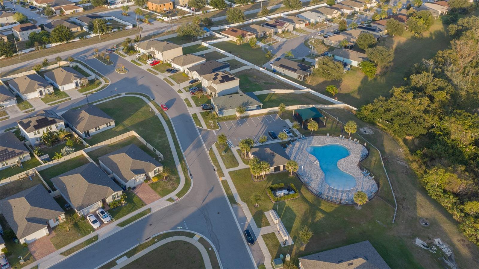 Image 53 of 66 For 702 Peyton Brooke Way