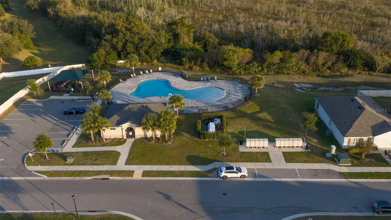 Image 54 of 66 For 702 Peyton Brooke Way