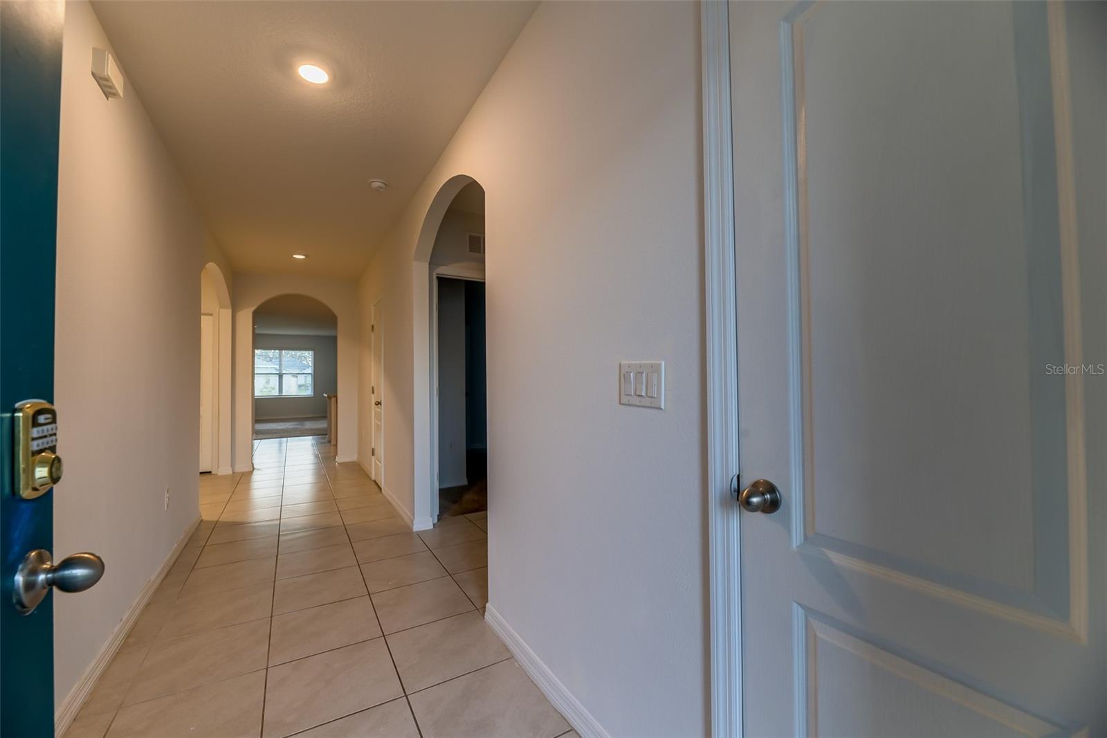 Image 7 of 66 For 702 Peyton Brooke Way