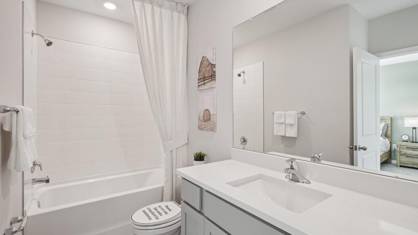 Image 25 of 32 For 17603 Spanish Oak Loop