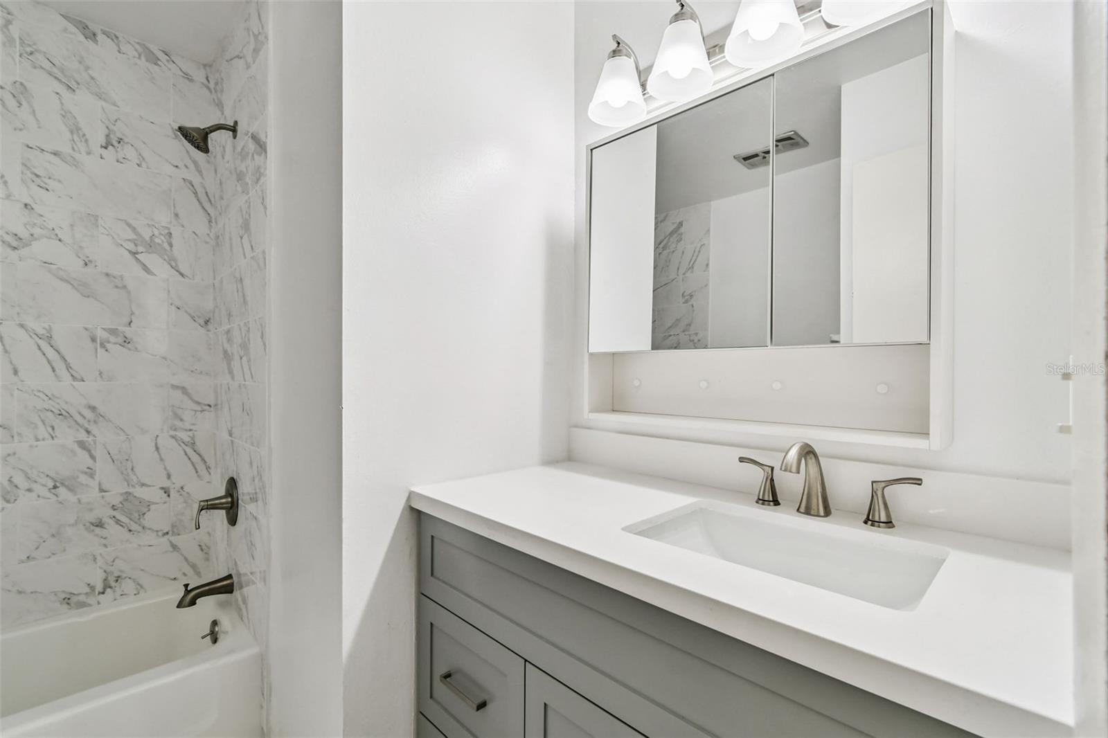 Listing photo id 21 for 3643 Greatwood Court