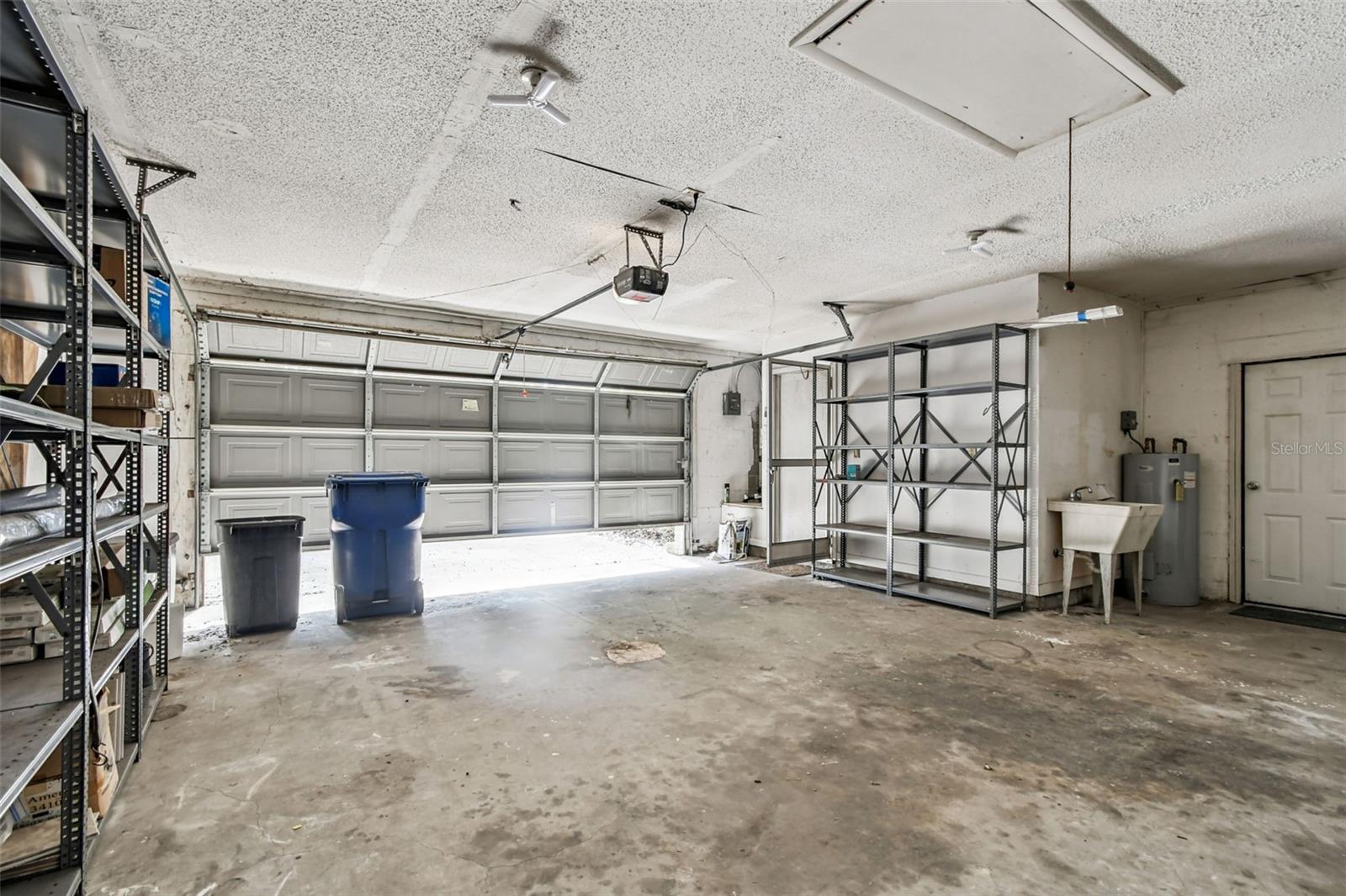 Listing photo id 31 for 3643 Greatwood Court