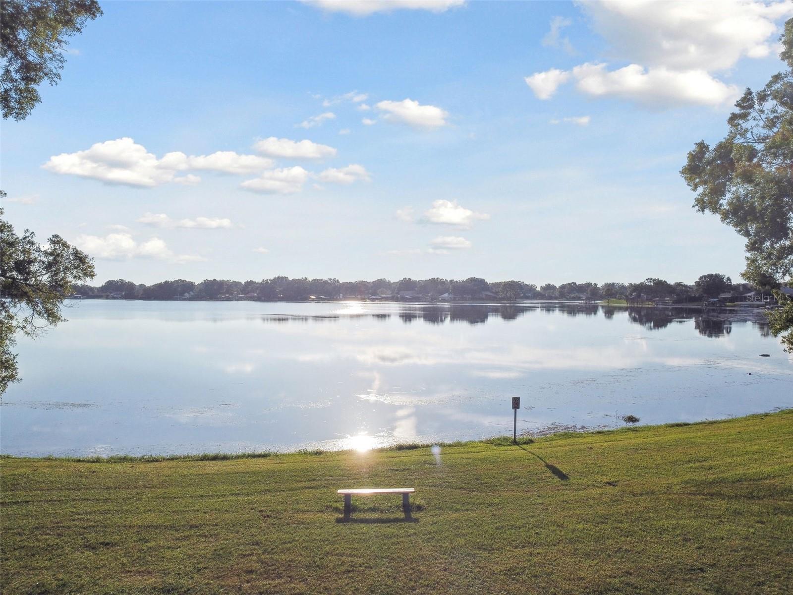 Listing photo id 35 for 3643 Greatwood Court