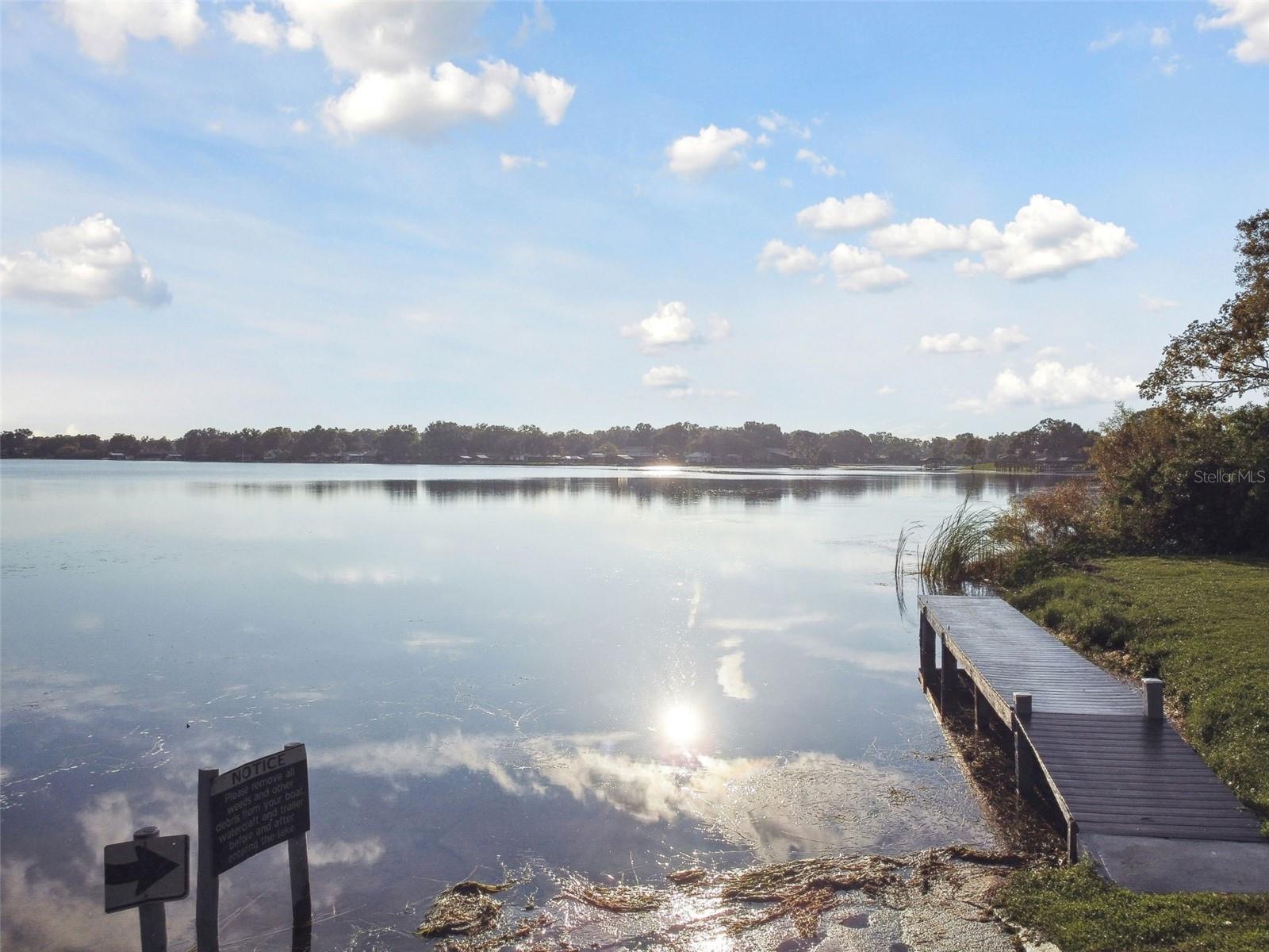 Listing photo id 44 for 3643 Greatwood Court