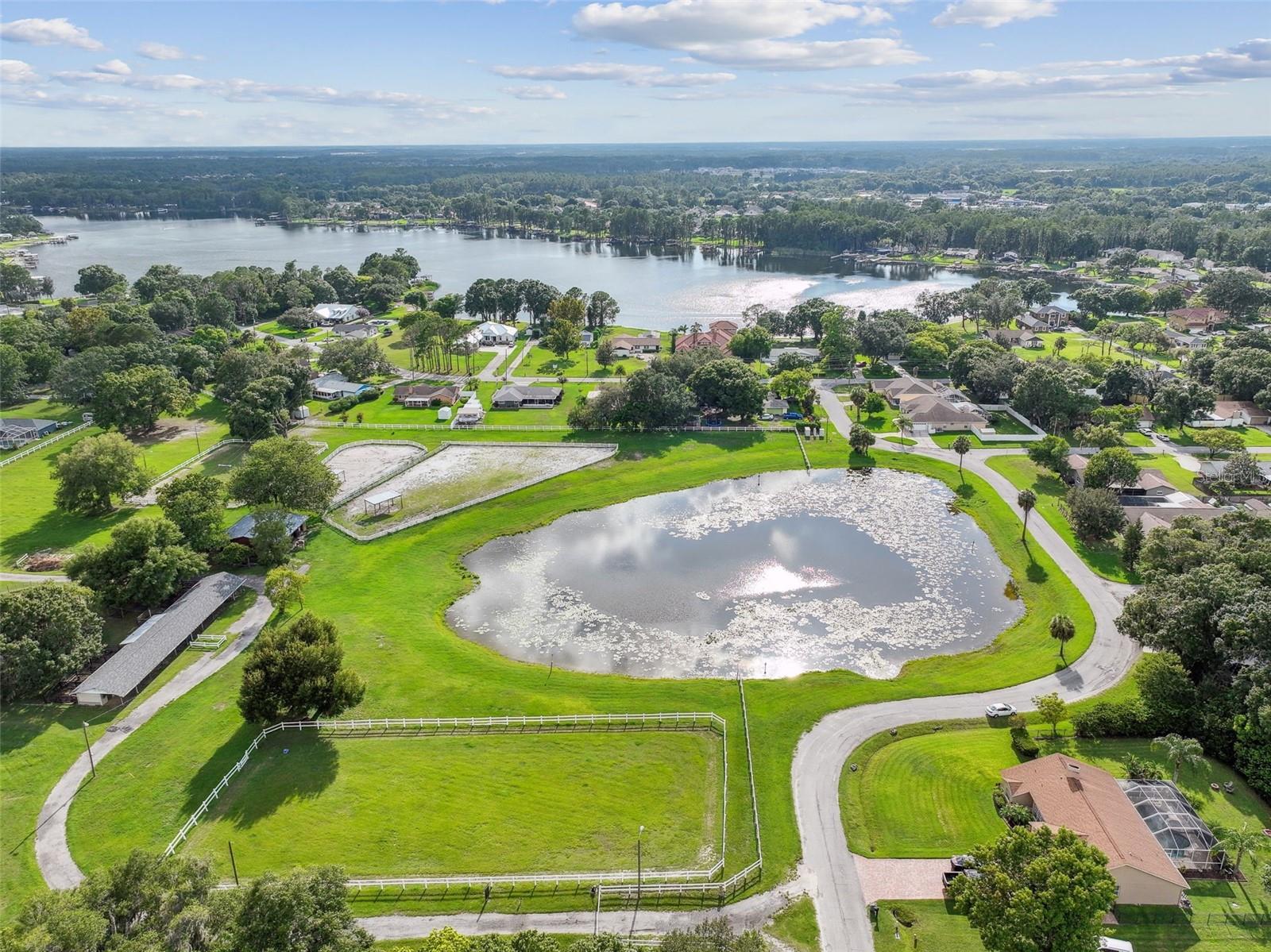 Listing photo id 47 for 3643 Greatwood Court