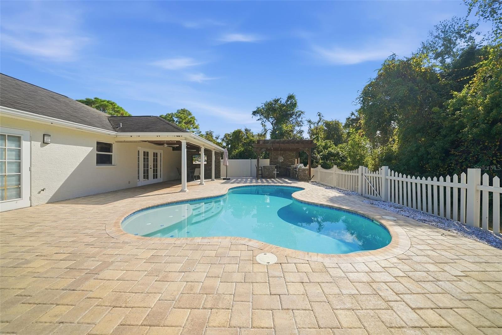 Image 31 of 36 For 4688 72nd Court E