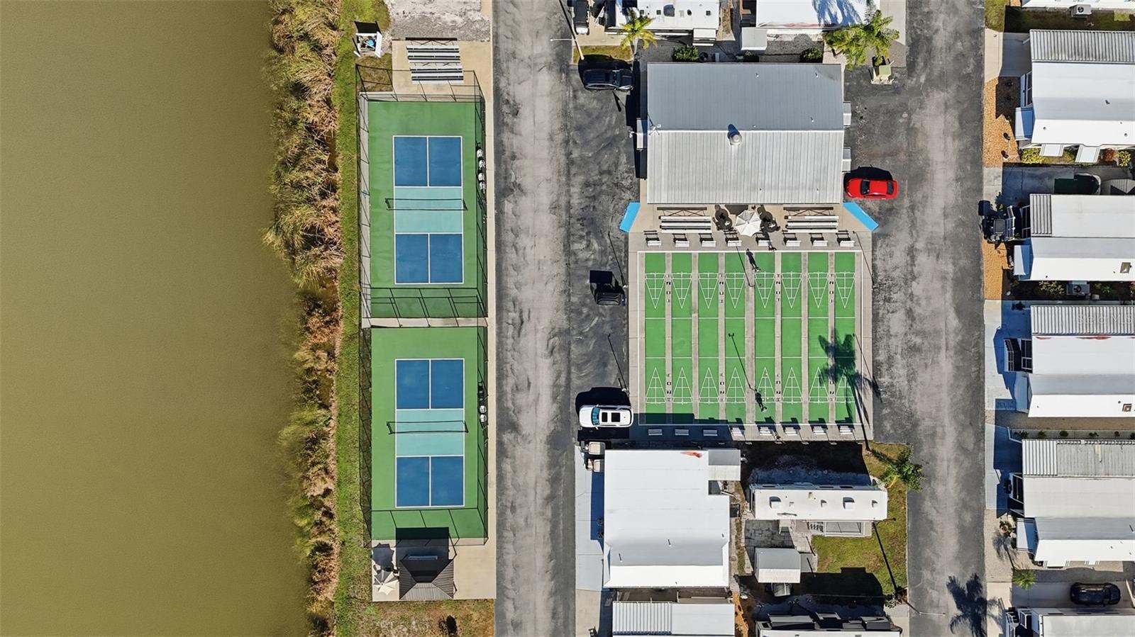 Image 35 of 36 For 4688 72nd Court E