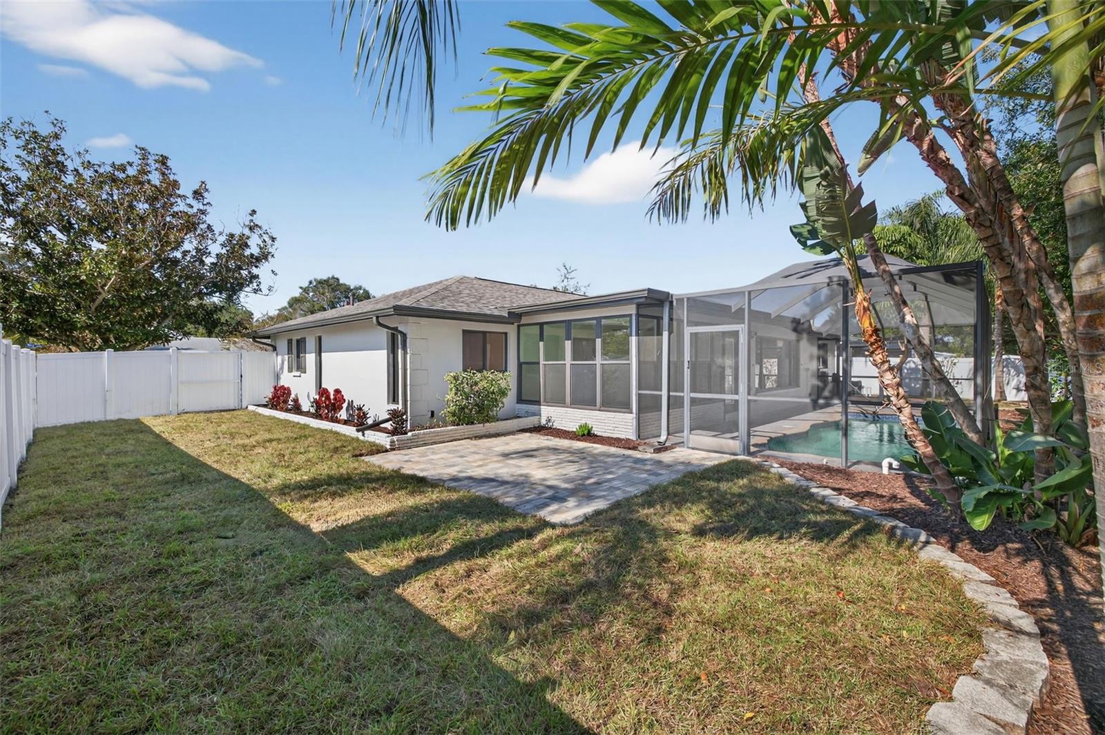 Image 3 of 35 For 1975 Sky Drive