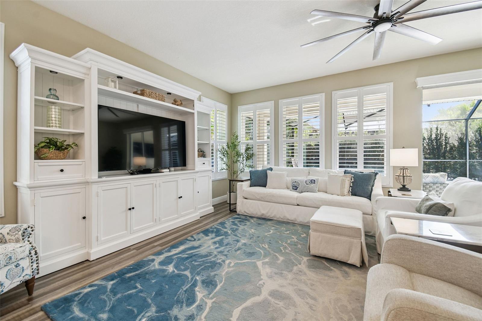 Listing photo id 8 for 14309 Azalea Pond Court