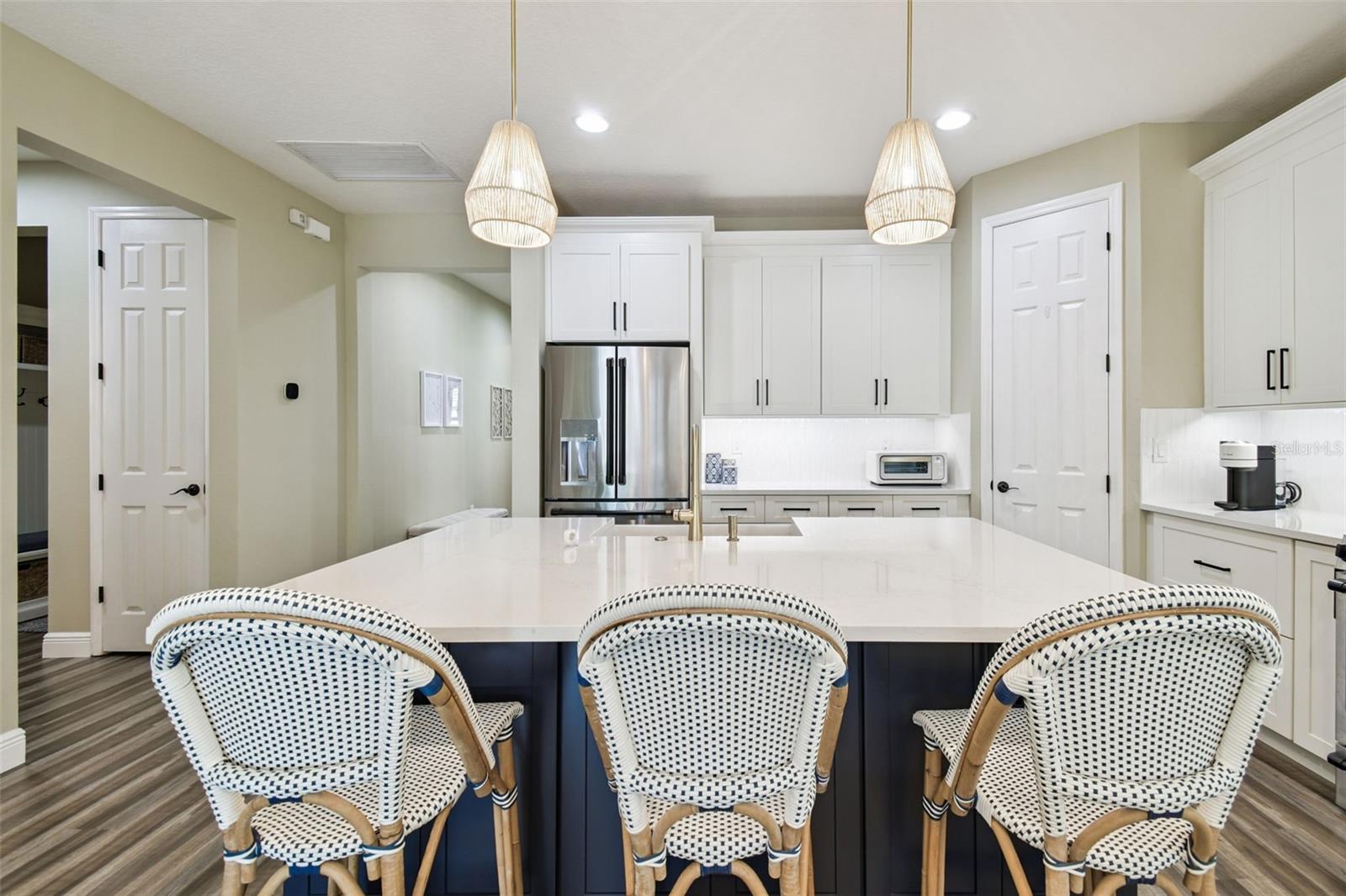 Listing photo id 14 for 14309 Azalea Pond Court