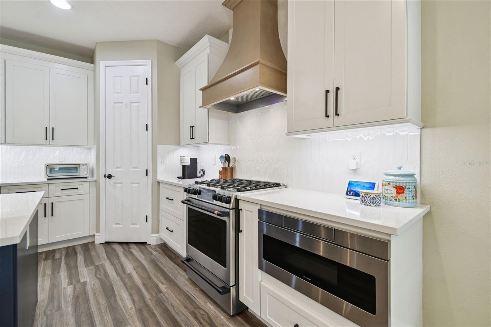 Listing photo id 19 for 14309 Azalea Pond Court