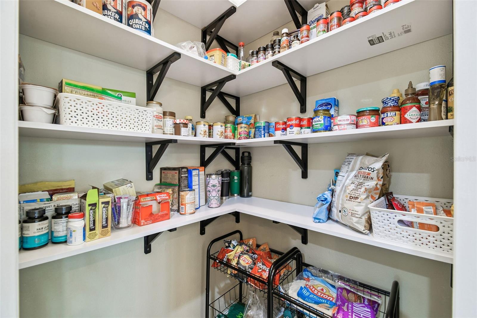 Listing photo id 20 for 14309 Azalea Pond Court