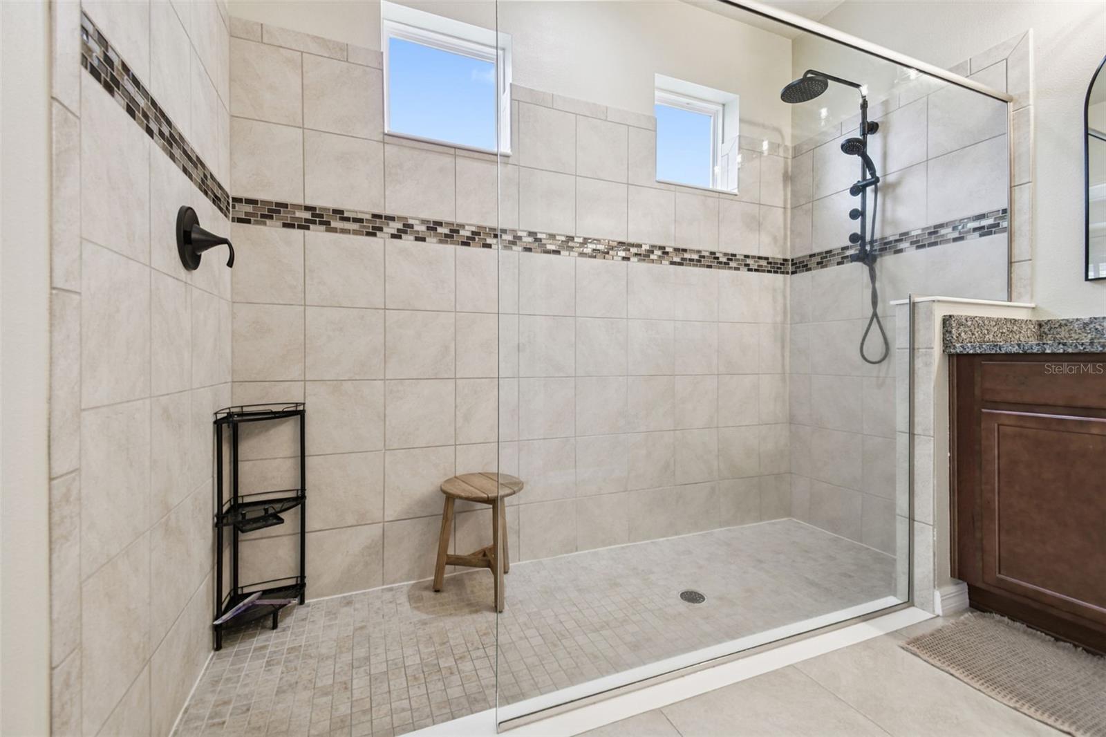 Listing photo id 27 for 14309 Azalea Pond Court