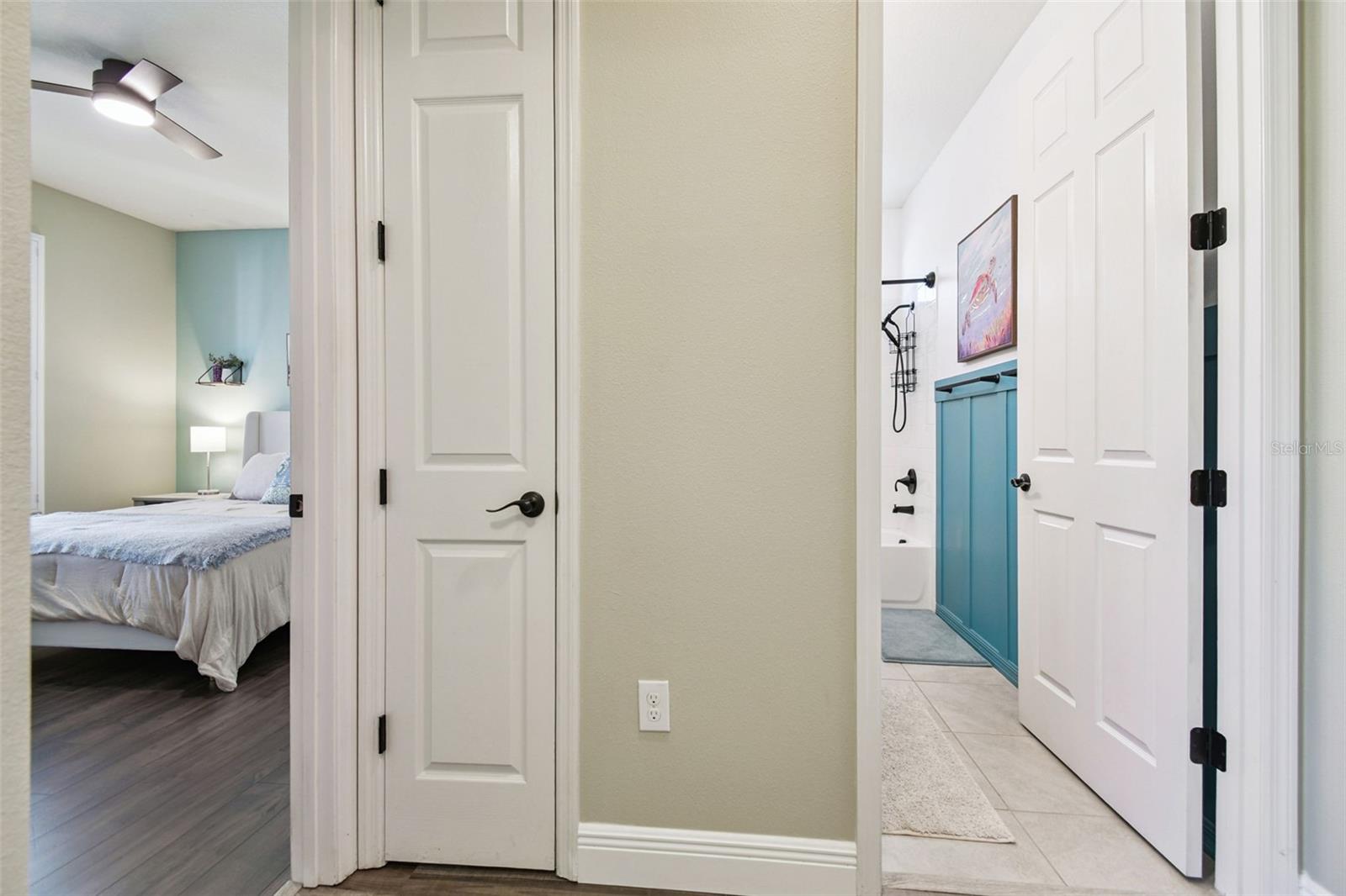 Listing photo id 43 for 14309 Azalea Pond Court