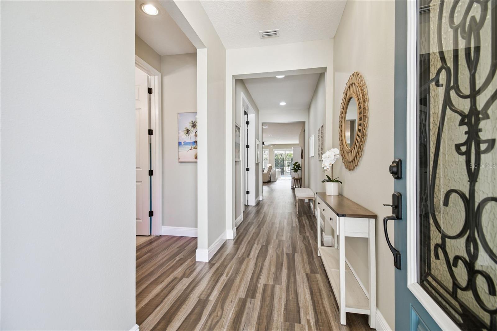 Listing photo id 4 for 14309 Azalea Pond Court