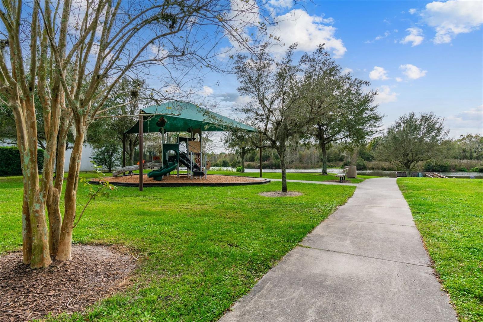 Listing photo id 72 for 14309 Azalea Pond Court