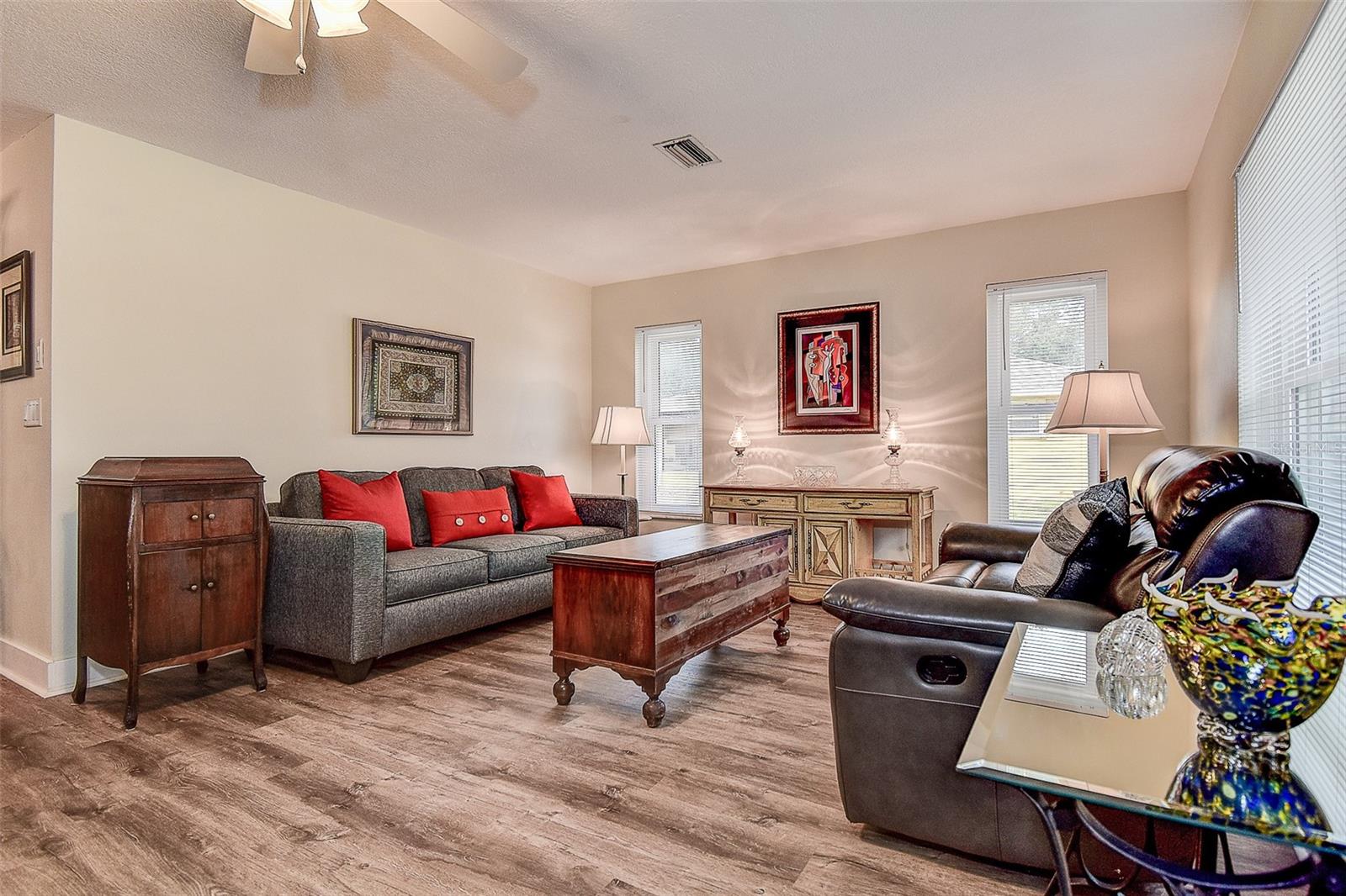 Image 12 of 64 For 5253 Sandra Drive