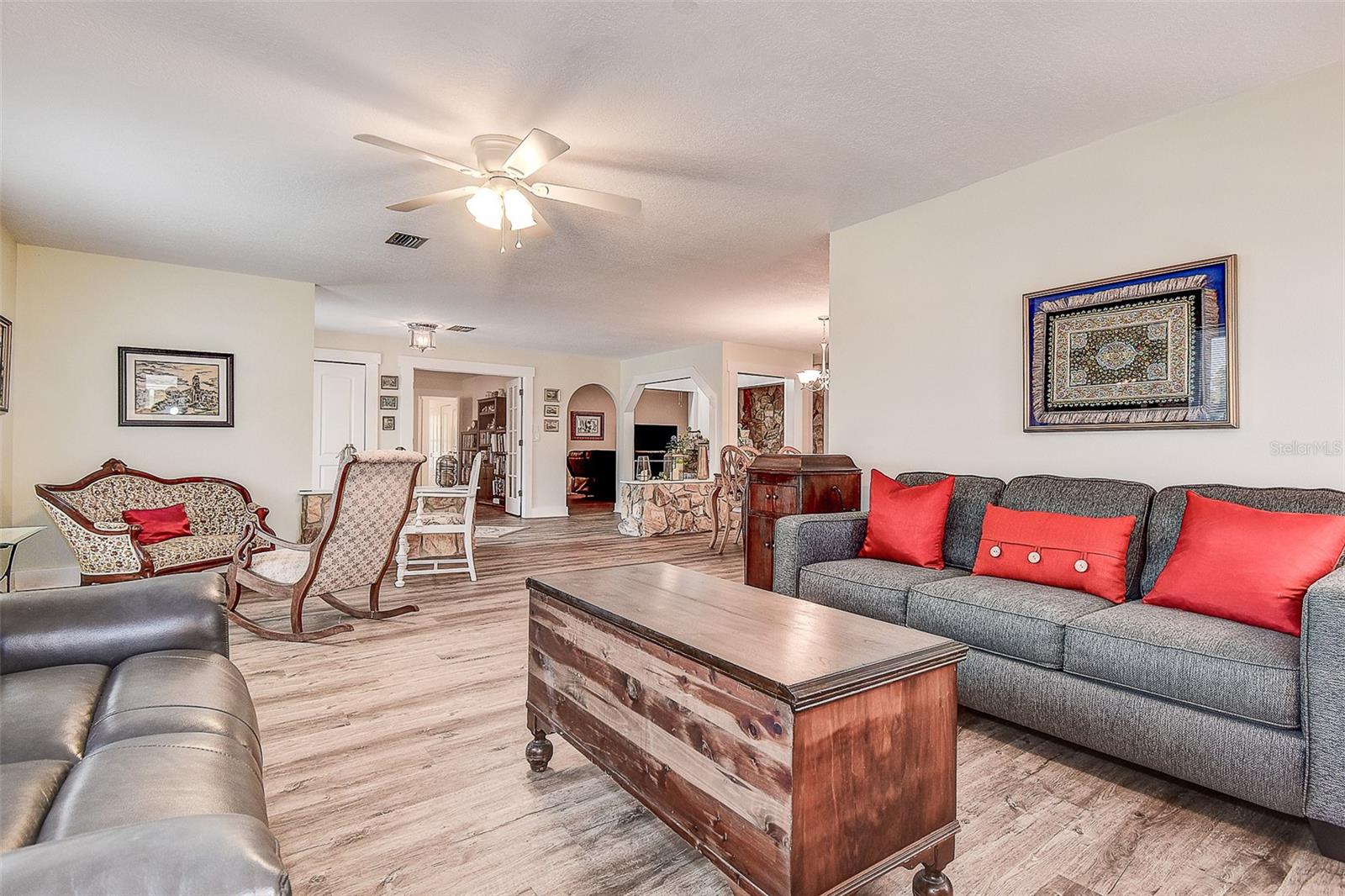 Image 13 of 64 For 5253 Sandra Drive