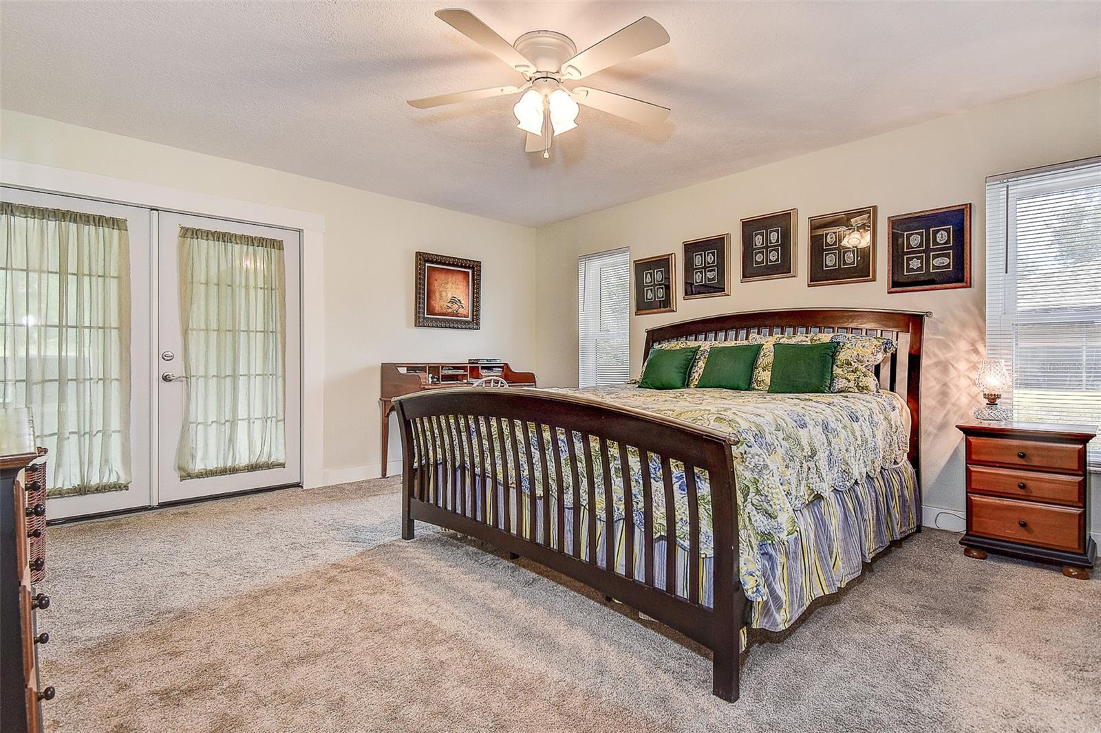 Image 15 of 64 For 5253 Sandra Drive