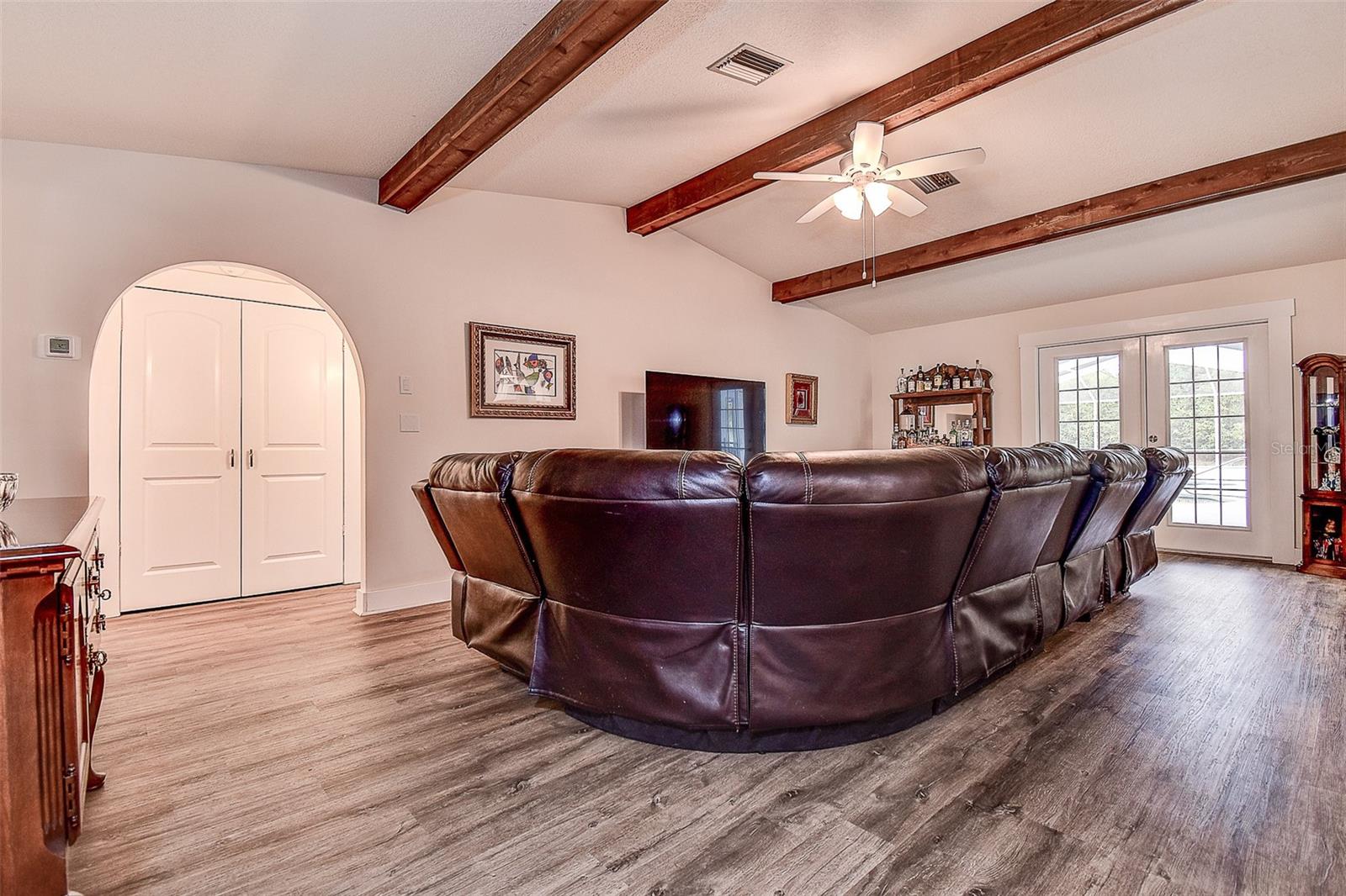 Image 22 of 64 For 5253 Sandra Drive