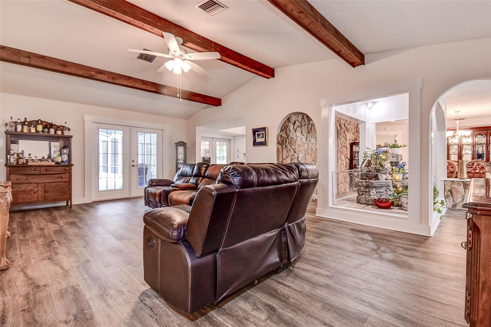 Image 23 of 64 For 5253 Sandra Drive