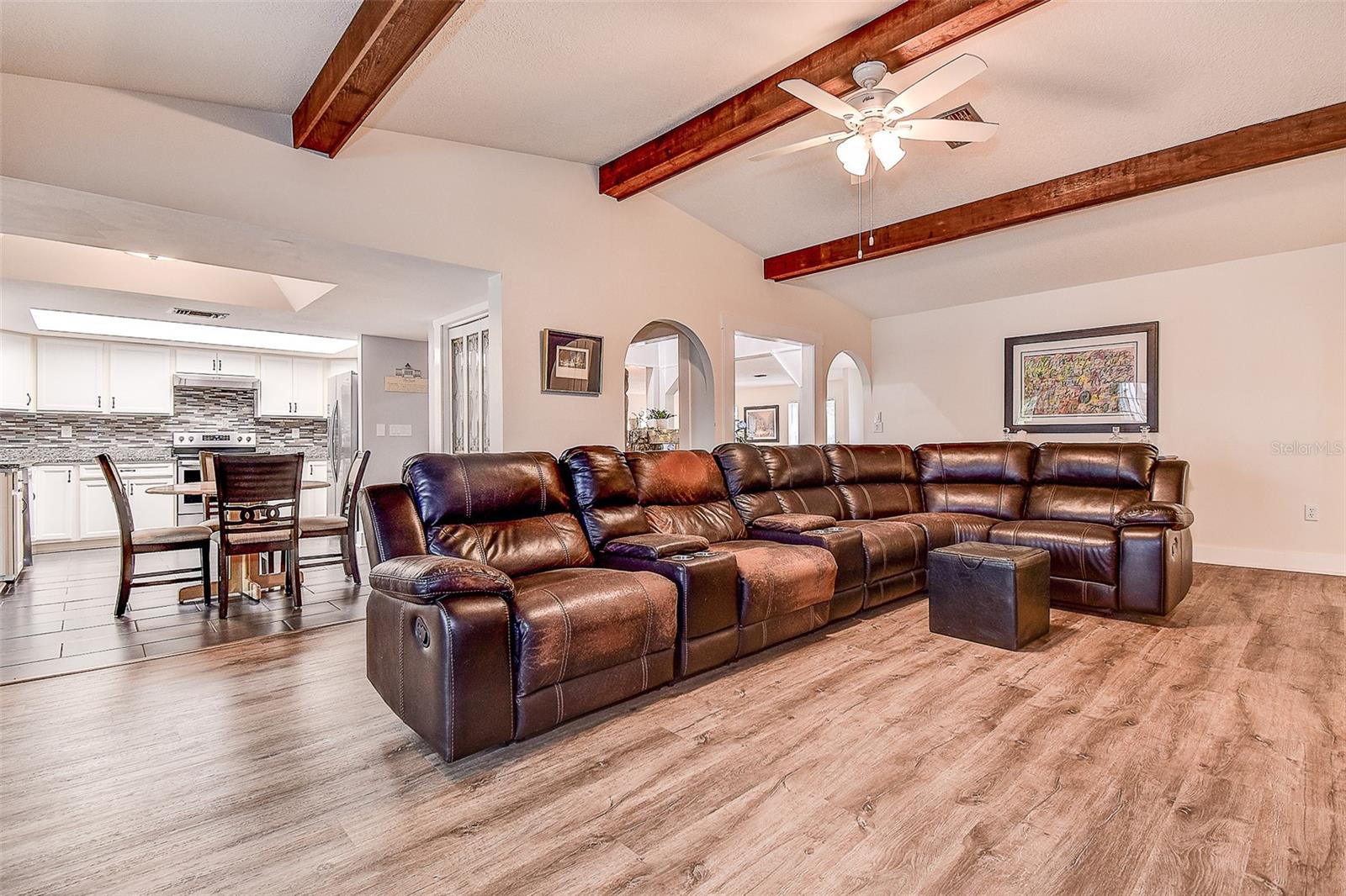 Image 24 of 64 For 5253 Sandra Drive