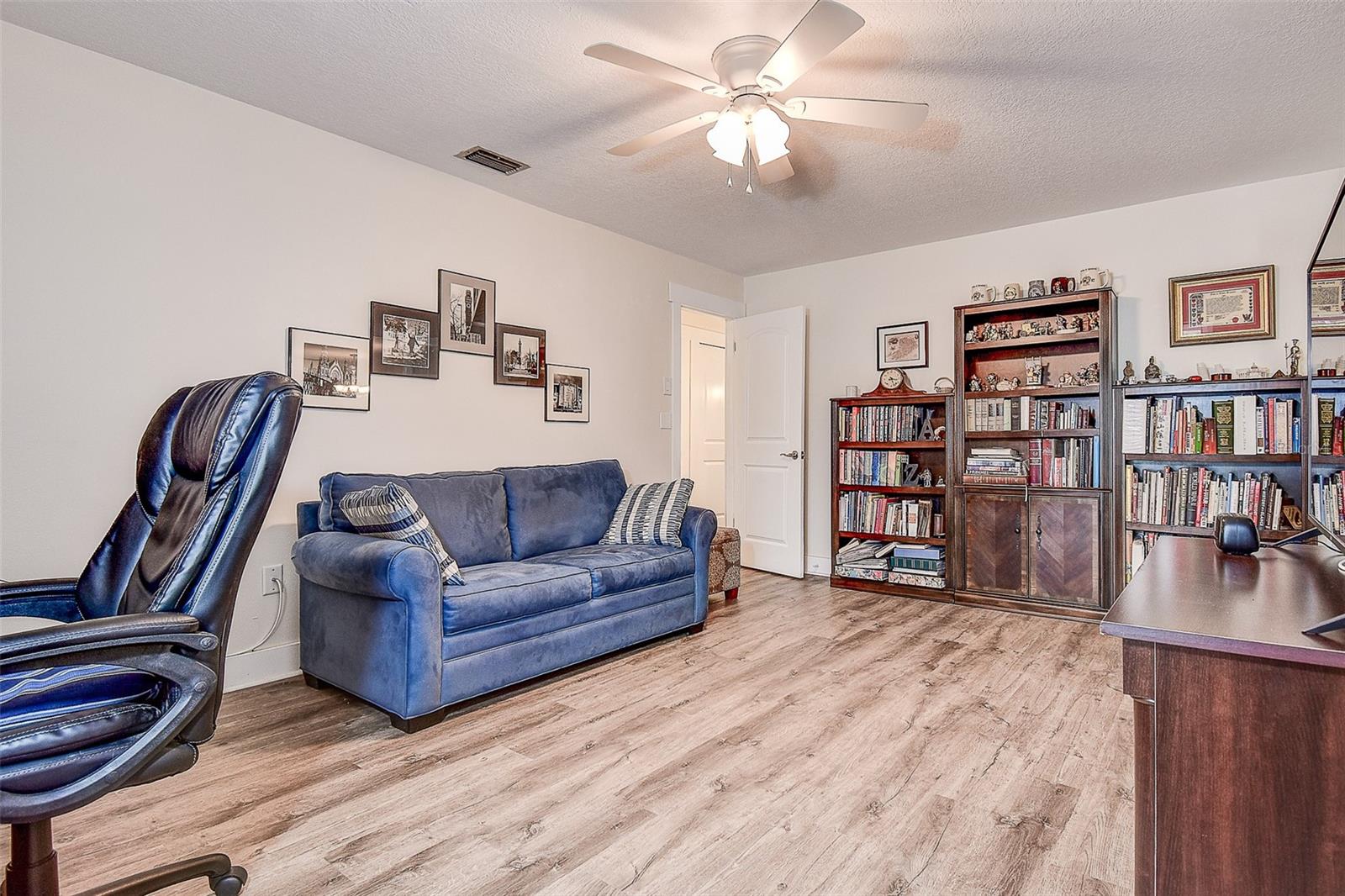 Image 38 of 64 For 5253 Sandra Drive