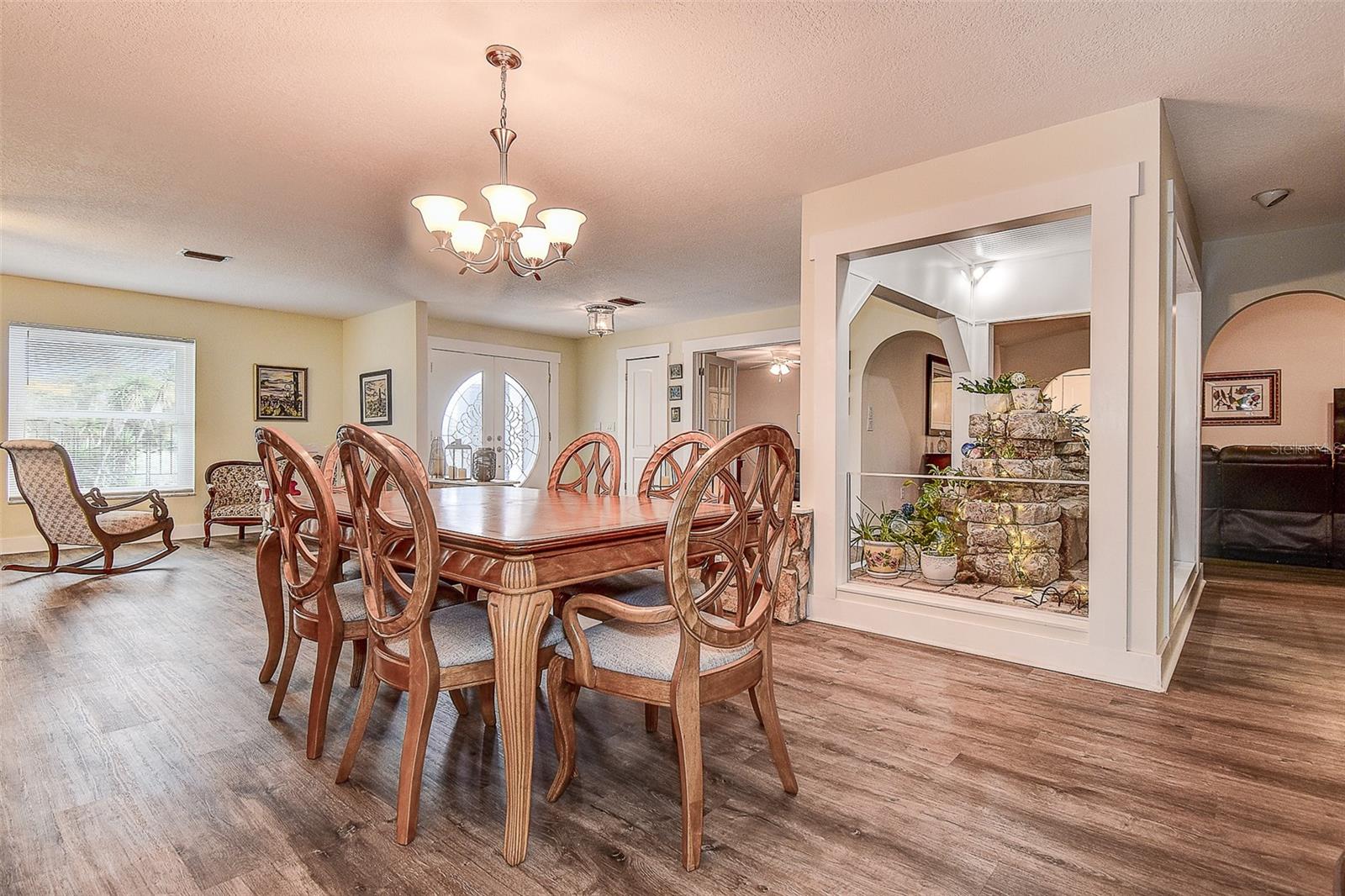 Image 9 of 64 For 5253 Sandra Drive