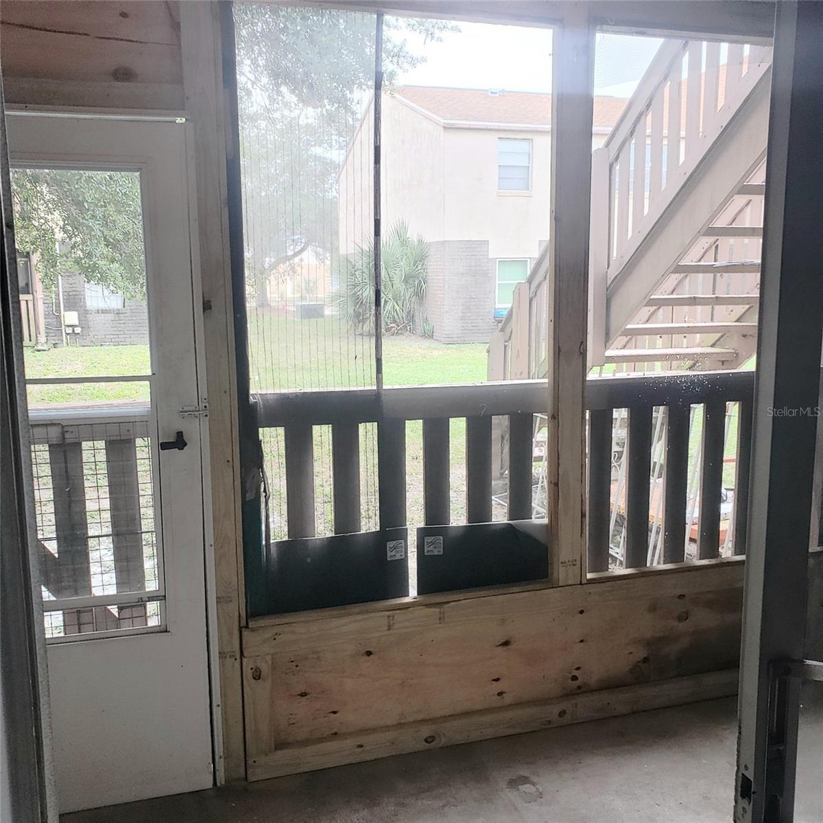 Image 9 of 15 For 305 Wellington Court 61