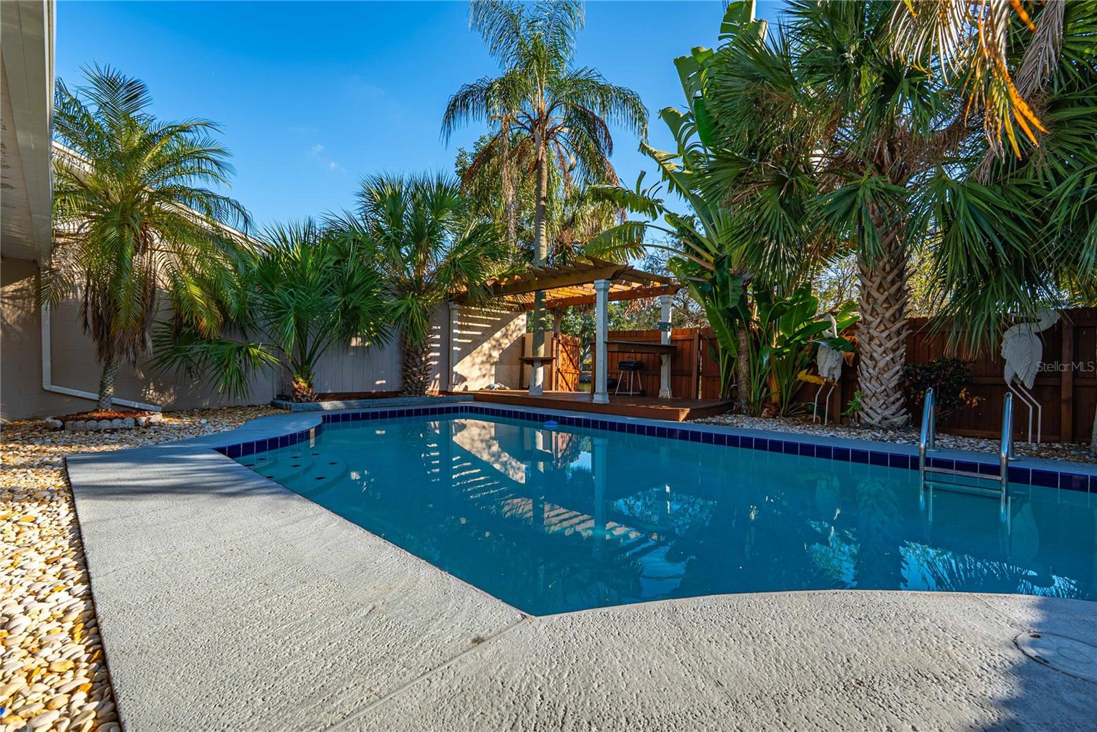 Image 39 of 46 For 5124 Springwood Drive