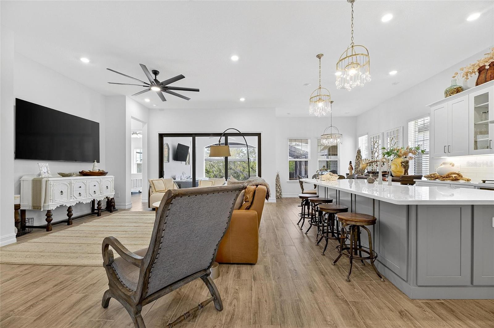 Image 20 of 83 For 1128 Seagrape Drive