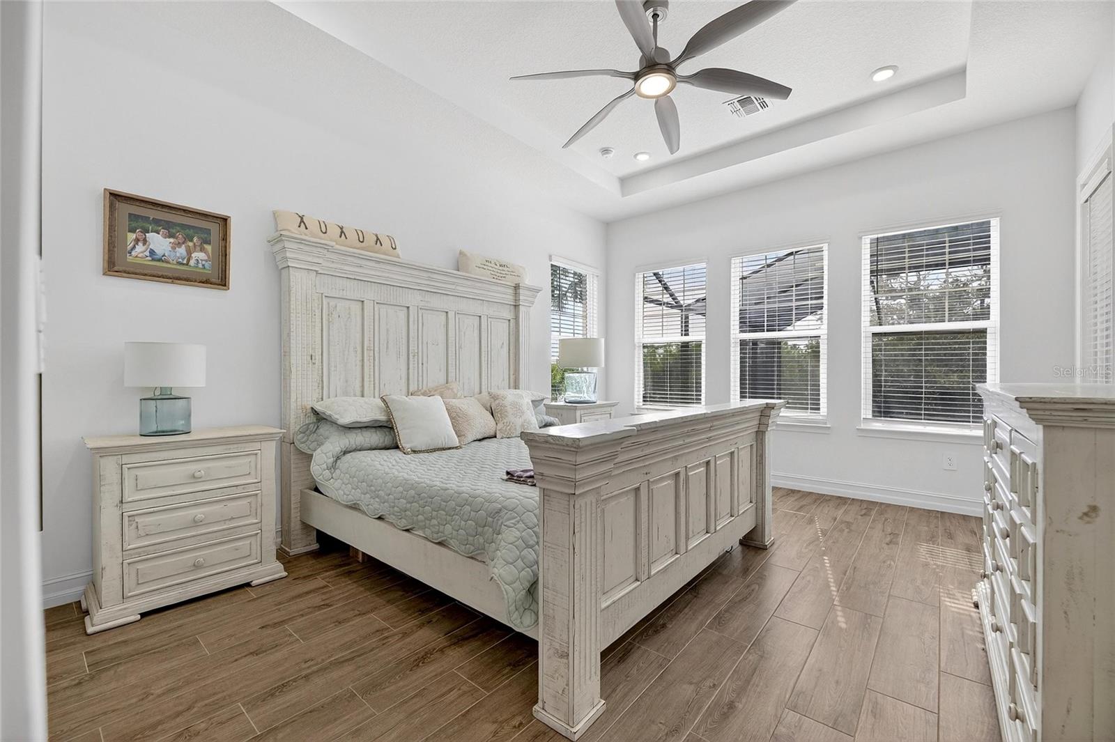 Image 39 of 83 For 1128 Seagrape Drive