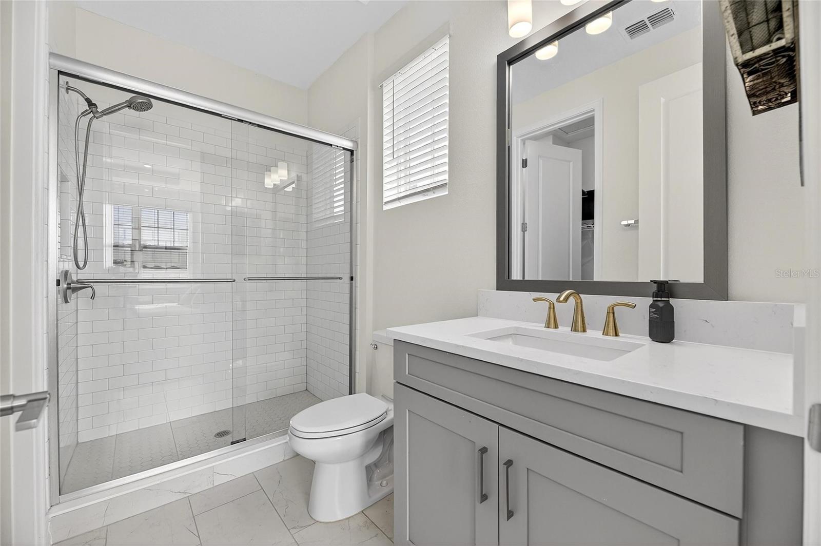 Image 53 of 83 For 1128 Seagrape Drive