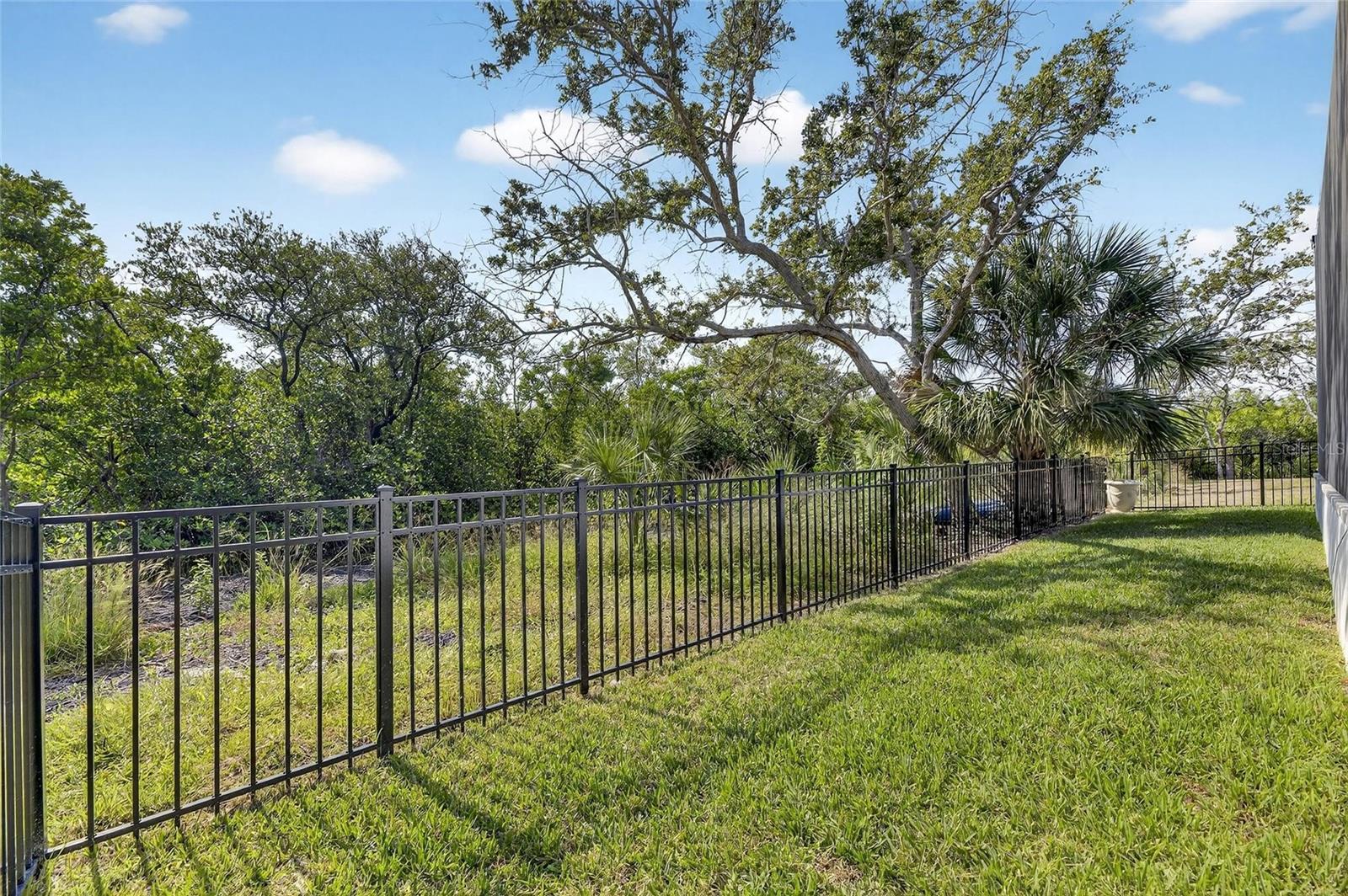 Image 71 of 83 For 1128 Seagrape Drive