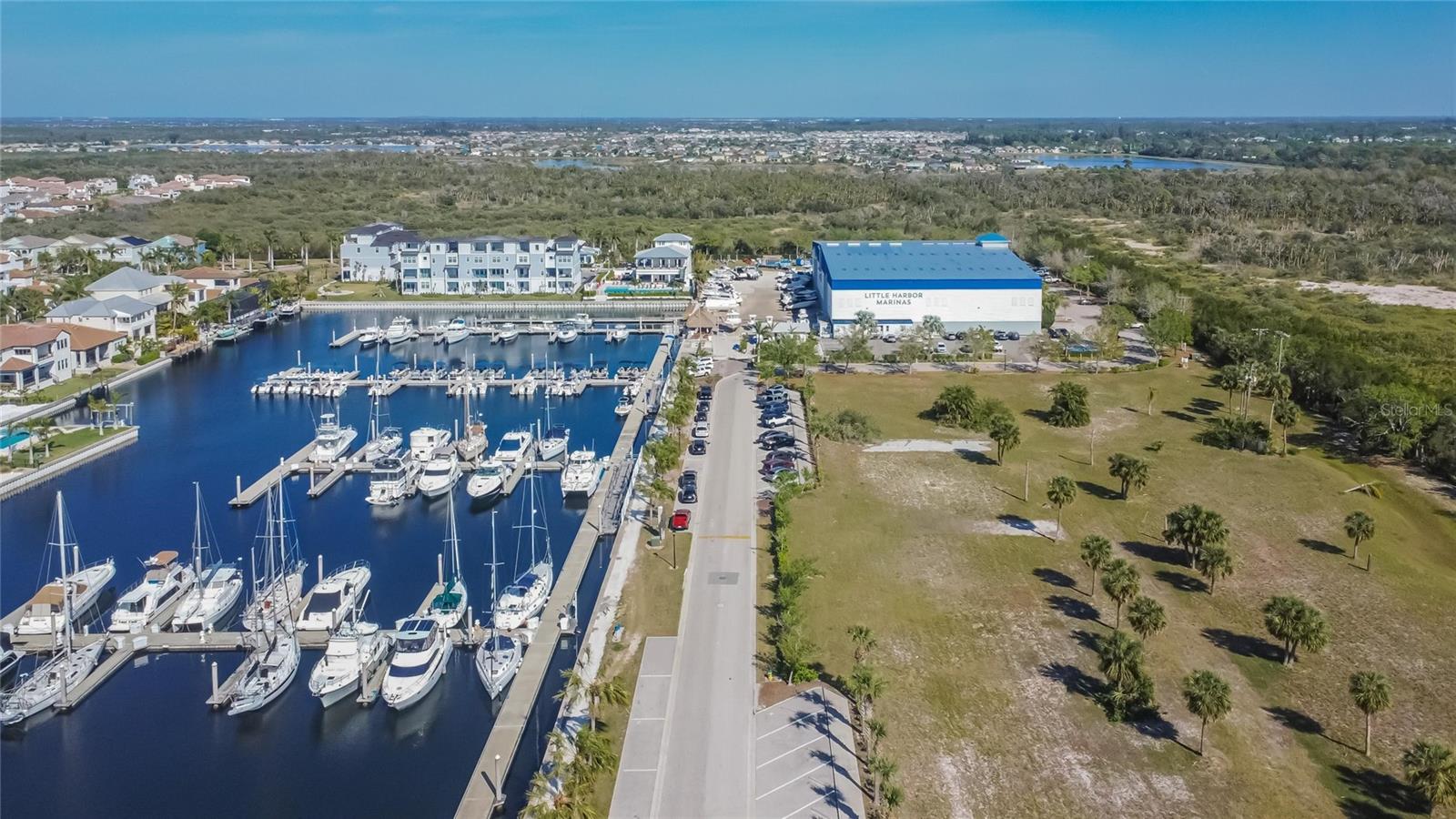 Image 85 of 100 For 1128 Seagrape Drive