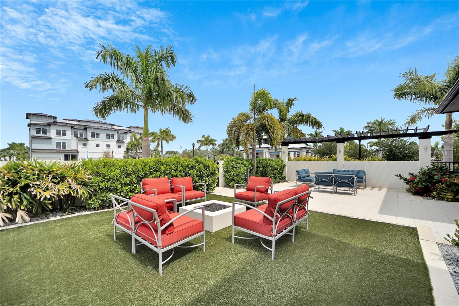 Image 94 of 100 For 1128 Seagrape Drive