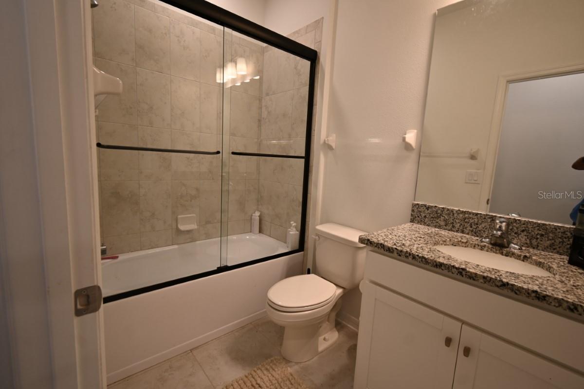 Image 12 of 19 For 11996 Hilltop Farms Drive