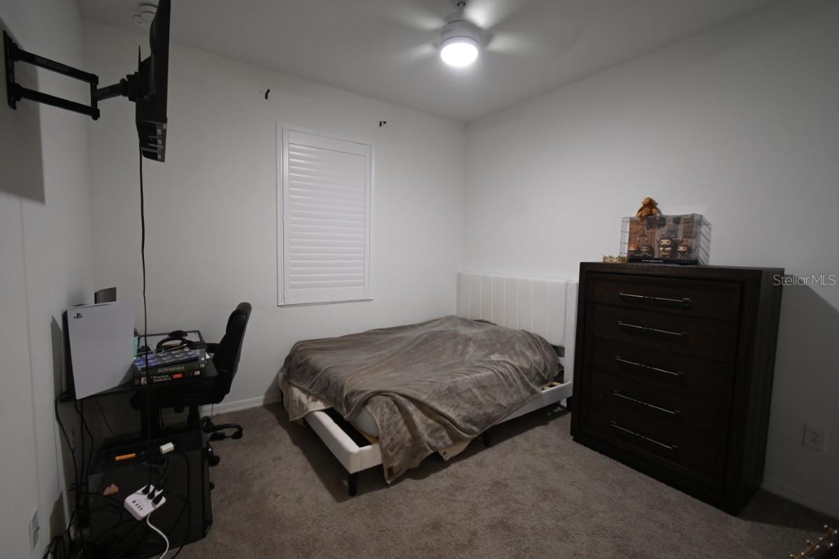 Image 14 of 19 For 11996 Hilltop Farms Drive