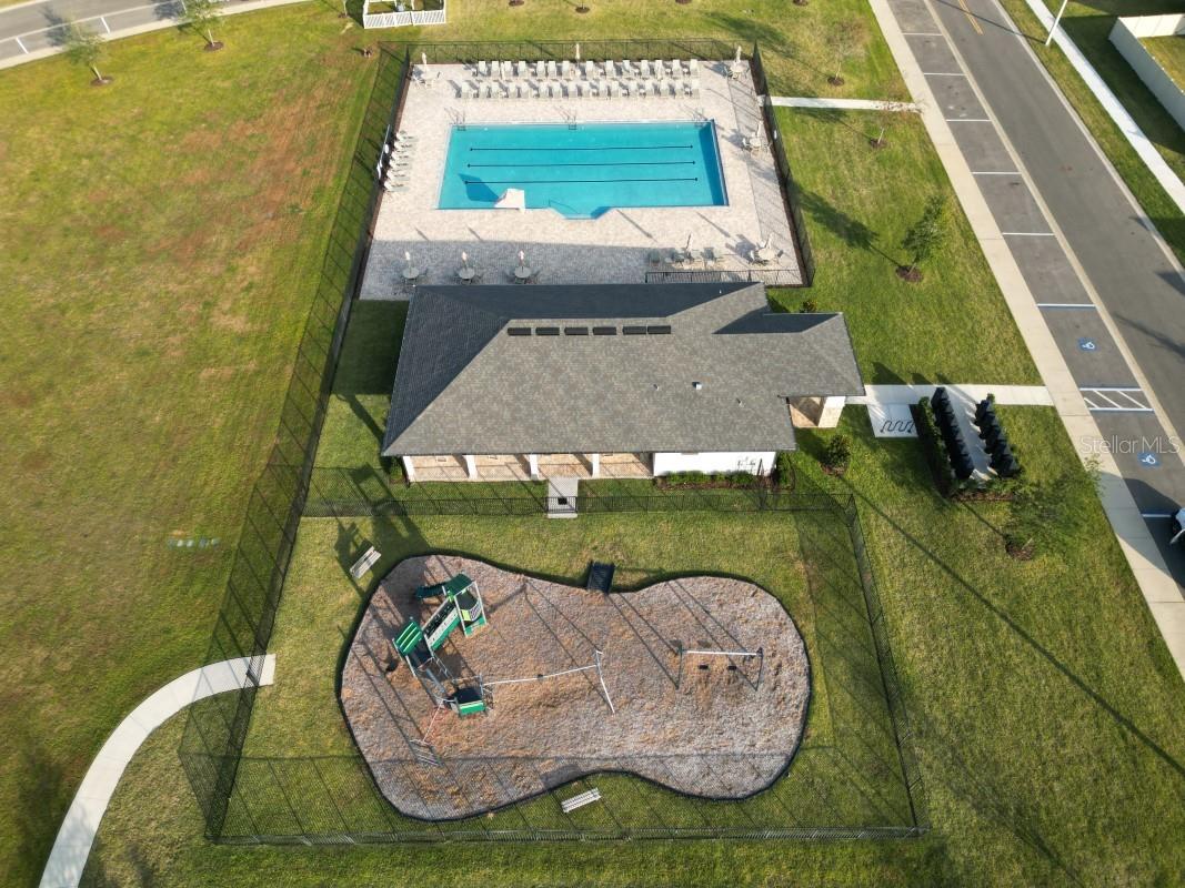 Image 17 of 19 For 11996 Hilltop Farms Drive