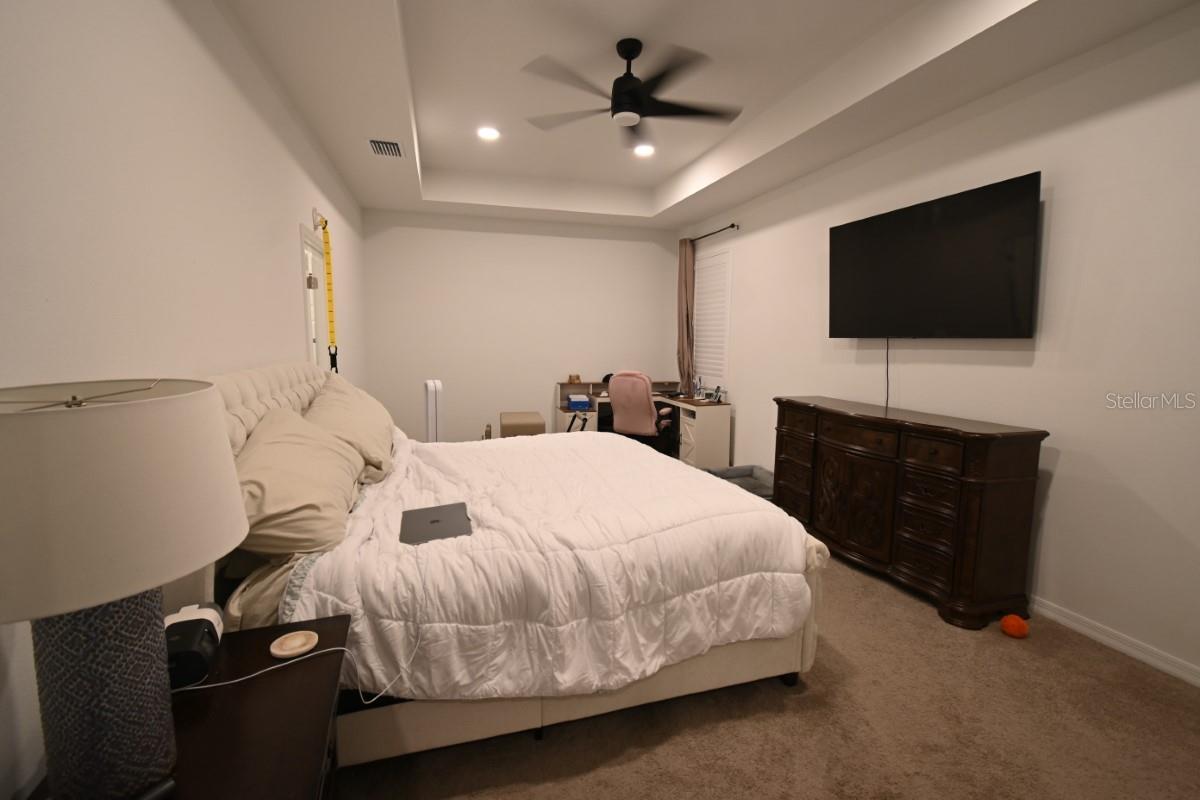 Image 9 of 19 For 11996 Hilltop Farms Drive