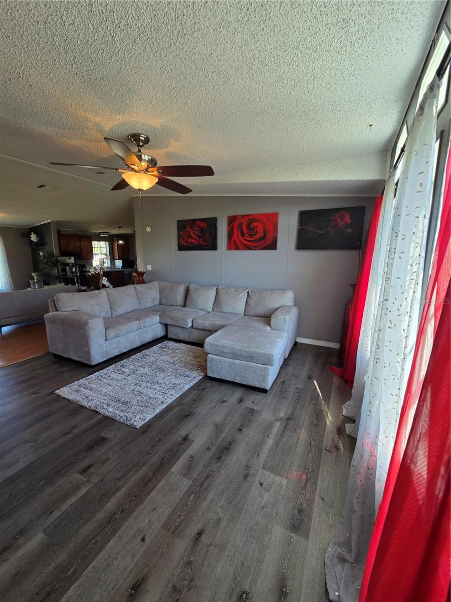 Image 10 of 65 For 14479 Angus Road