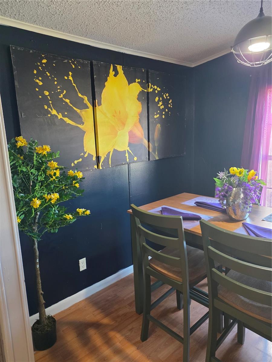 Image 12 of 65 For 14479 Angus Road