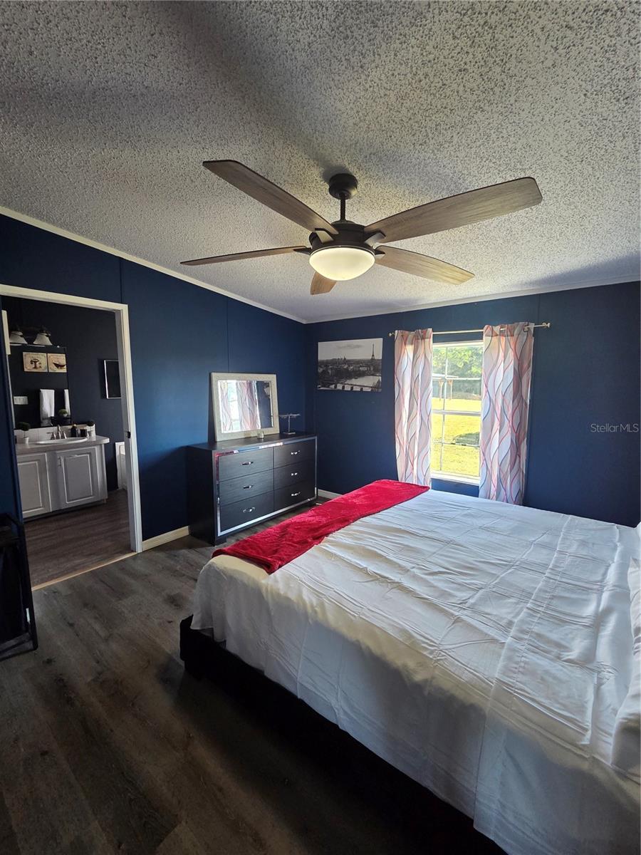 Image 32 of 65 For 14479 Angus Road