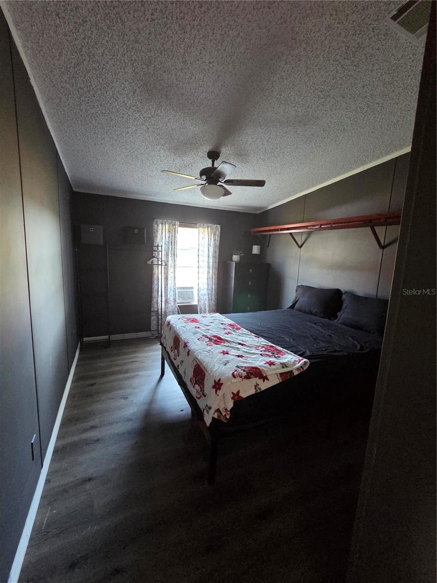 Image 36 of 65 For 14479 Angus Road