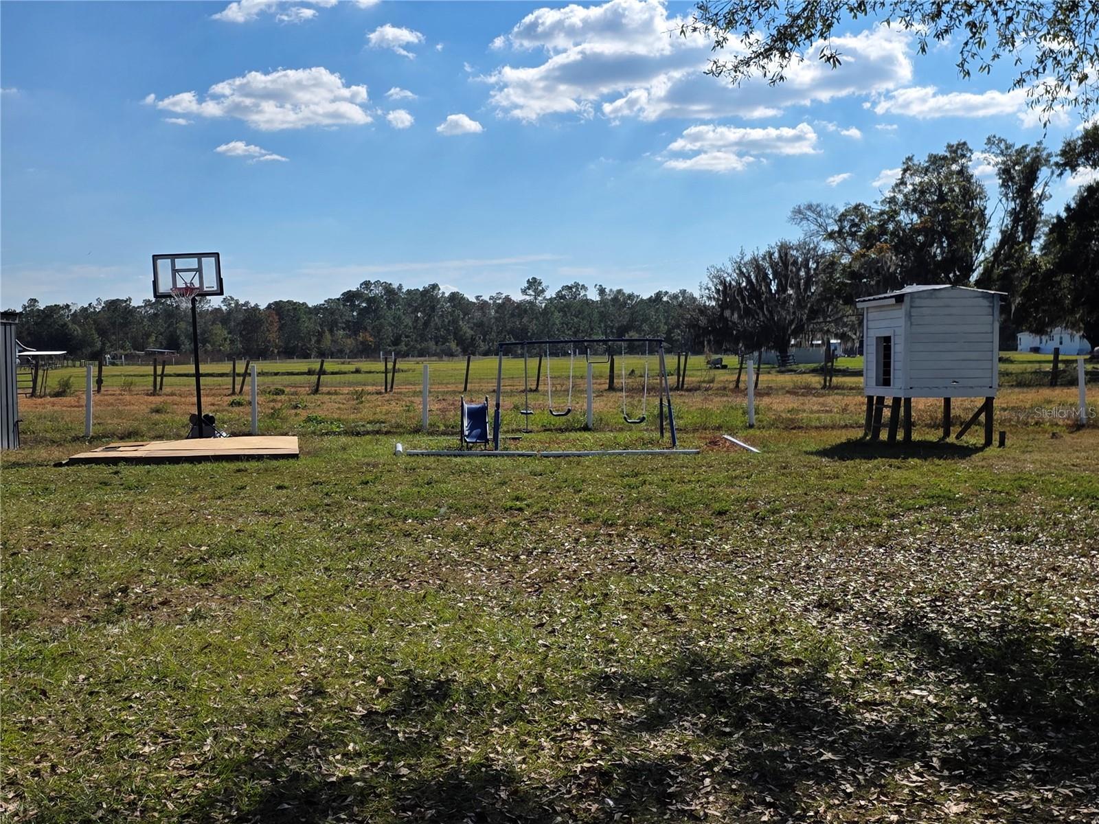 Image 43 of 65 For 14479 Angus Road