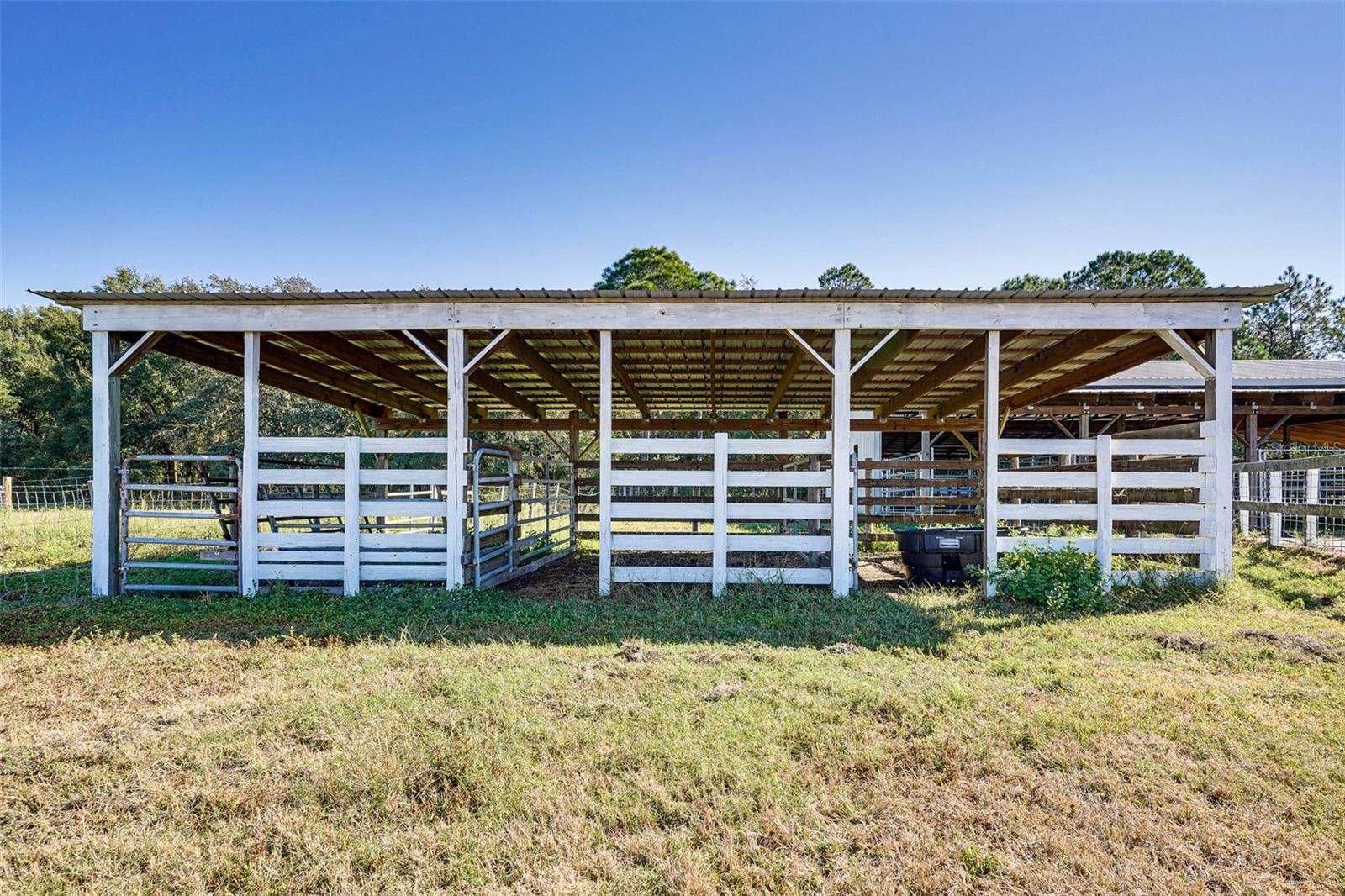 Image 61 of 65 For 14479 Angus Road