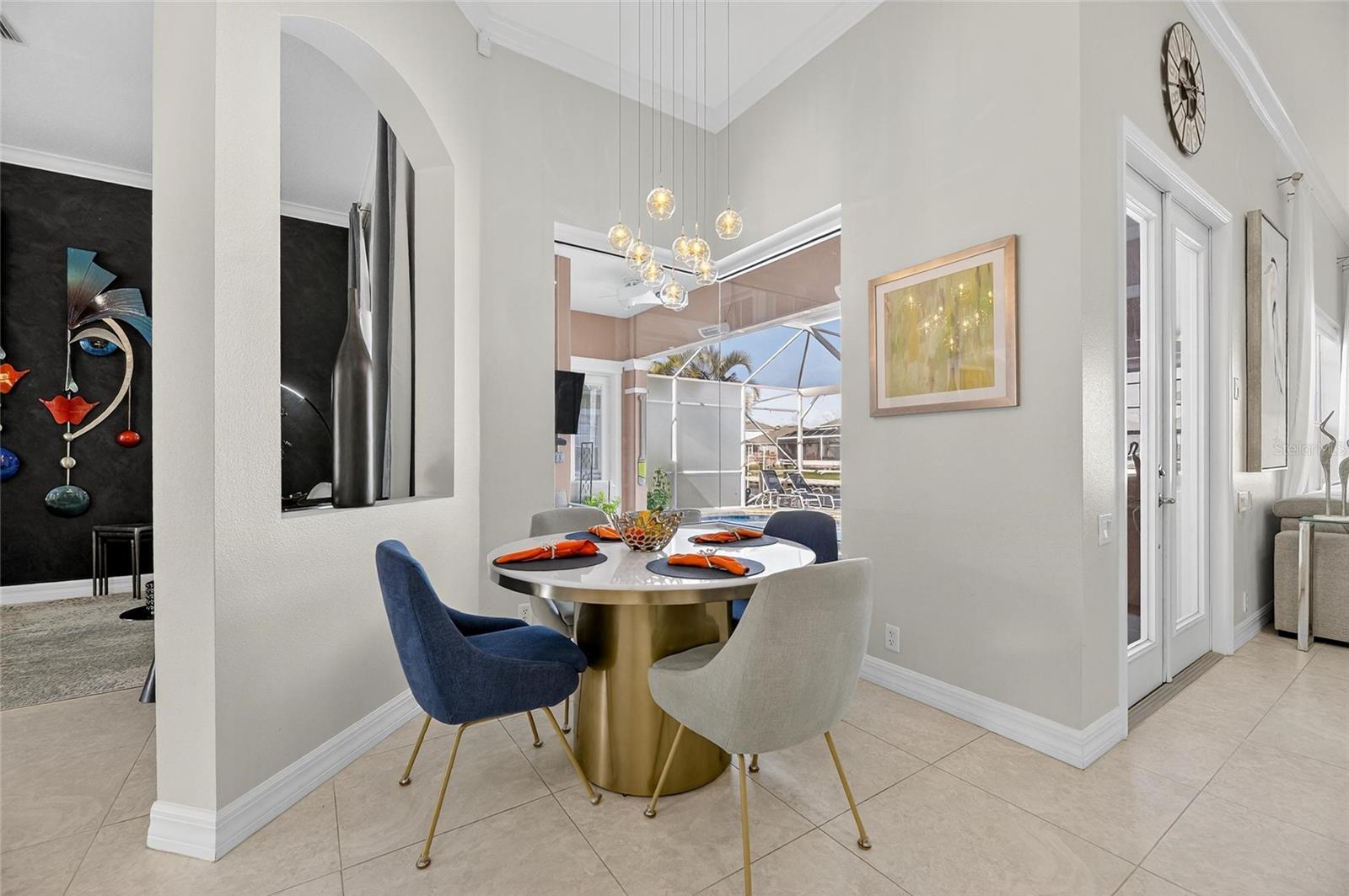 Listing photo id 28 for 719 Islebay Drive