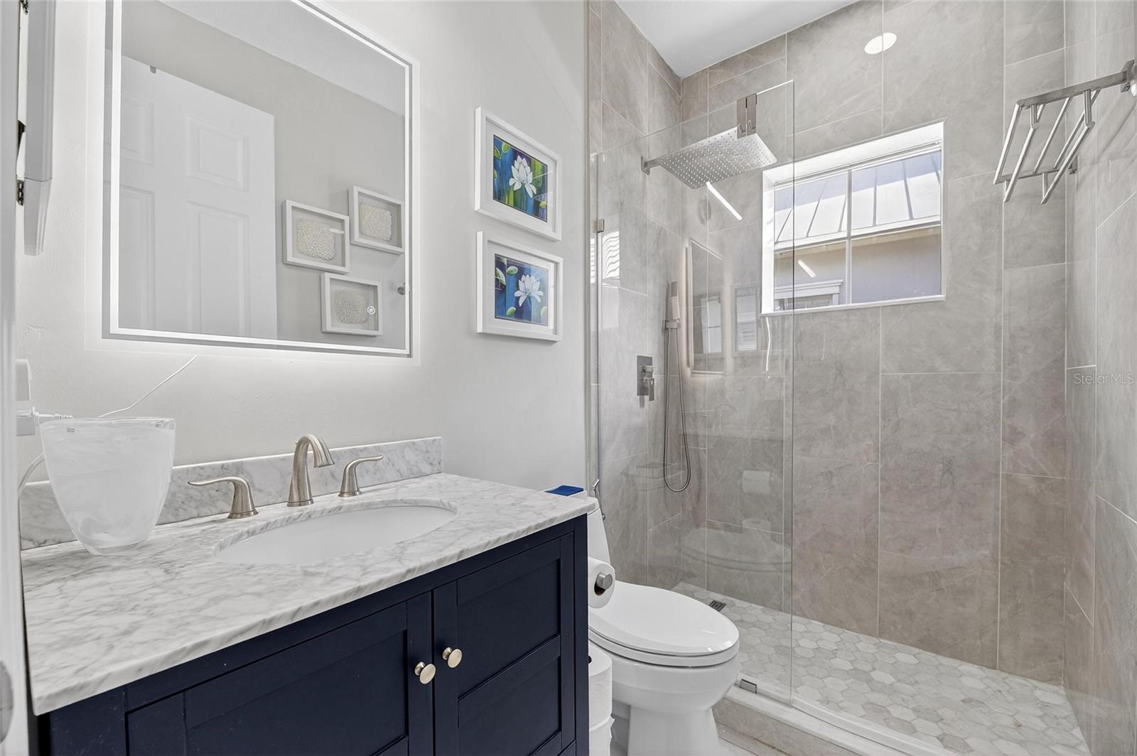 Listing photo id 55 for 719 Islebay Drive