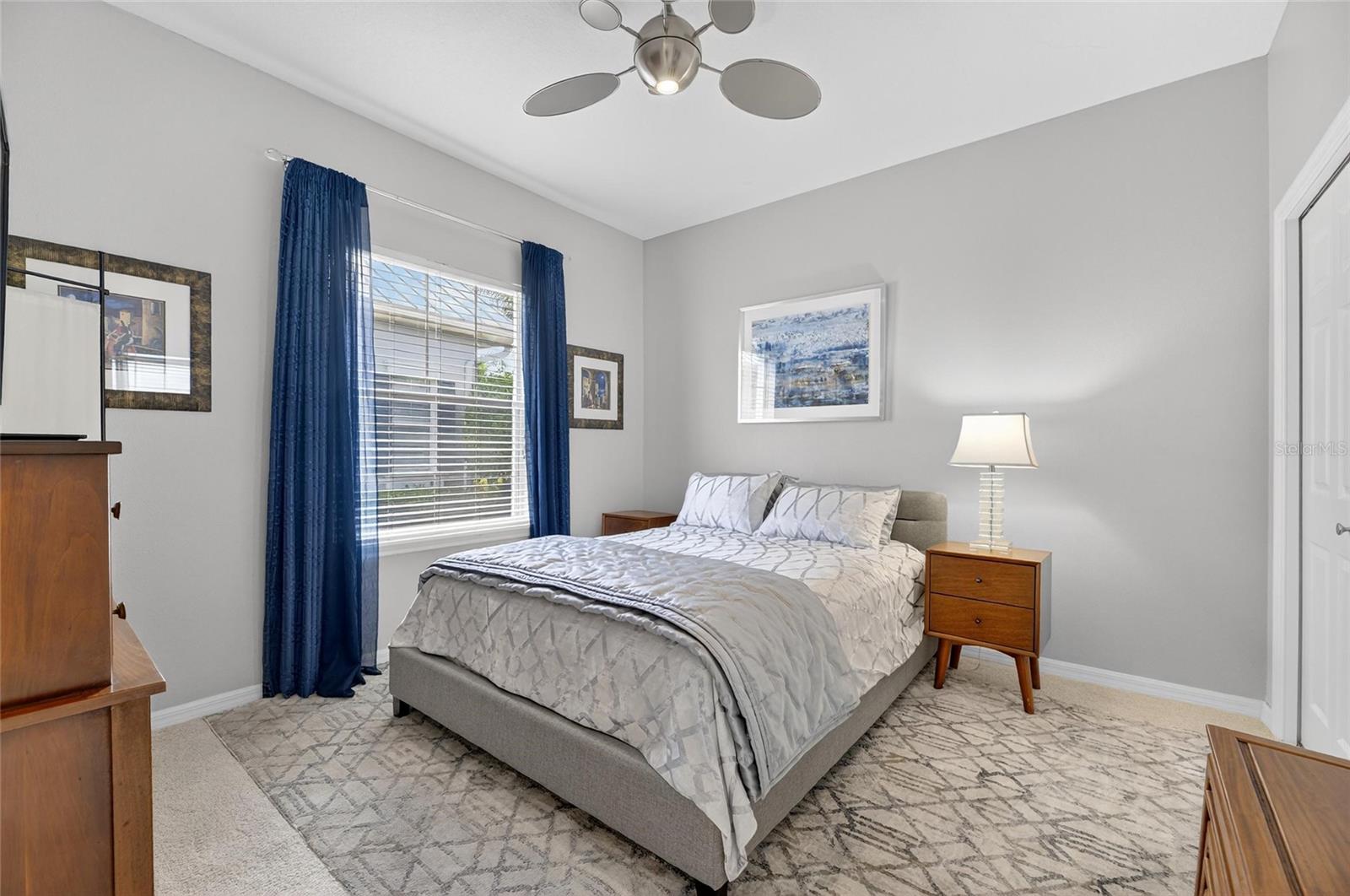 Listing photo id 57 for 719 Islebay Drive